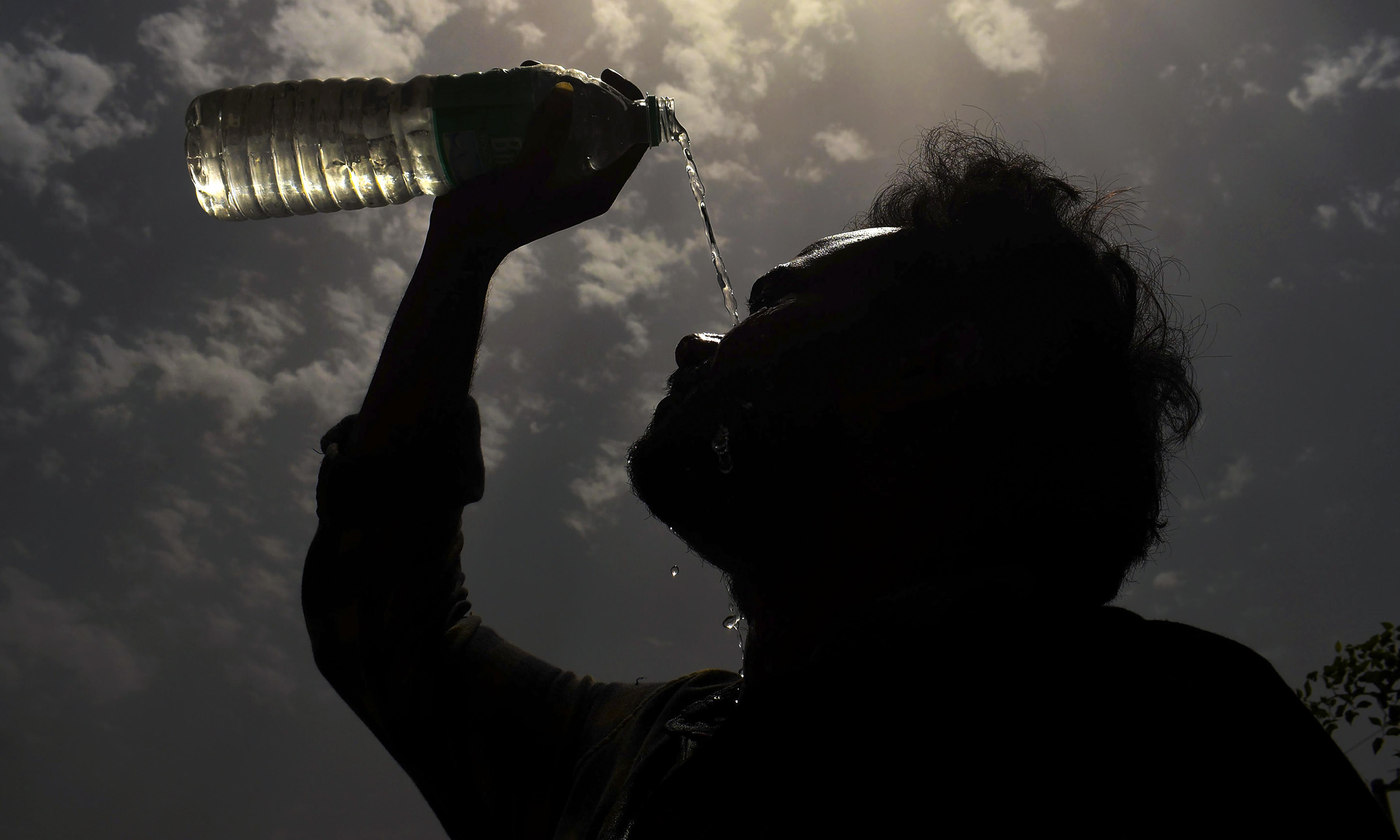 Delhi man dies of heatstroke, city grapples with severe heatwave