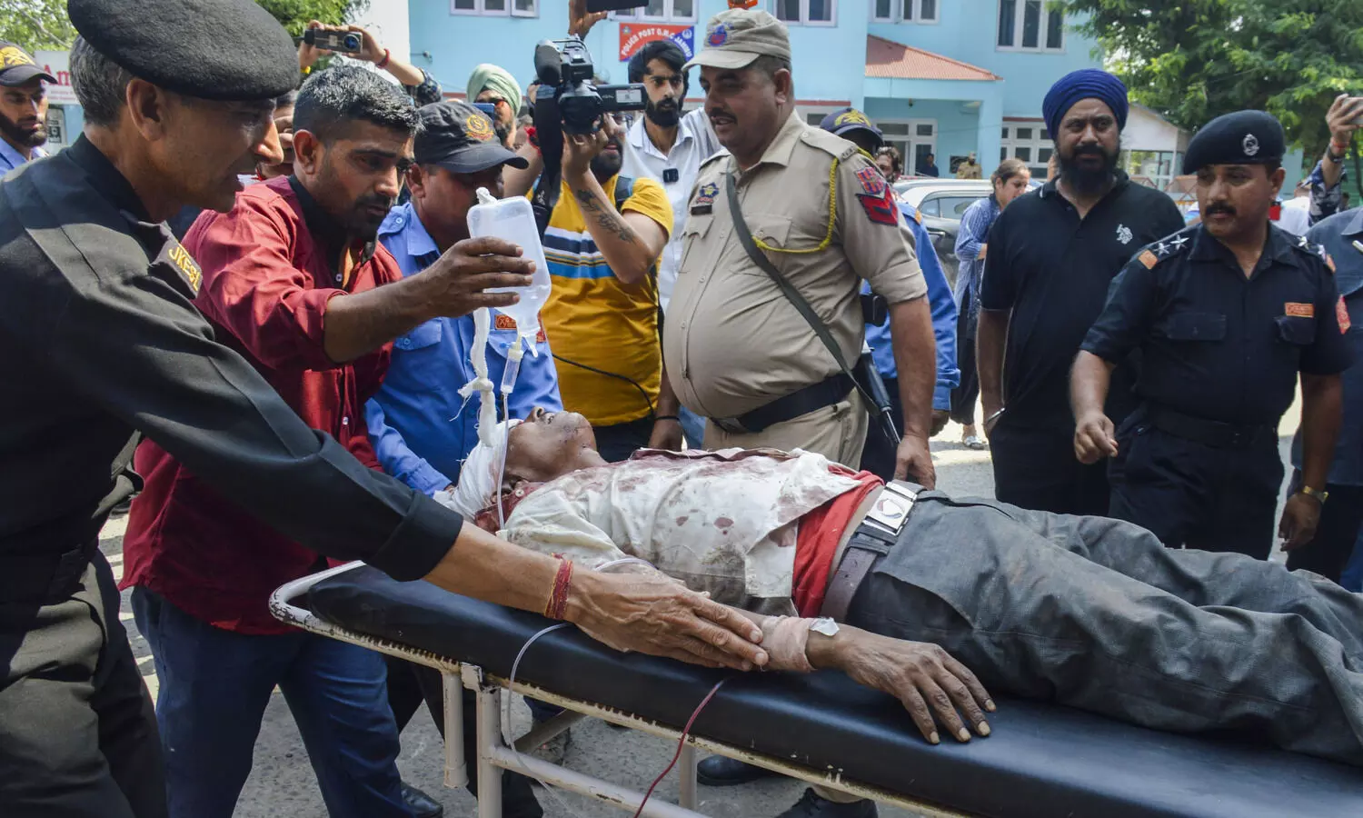 21 killed, 47 injured as bus falls into gorge in Jammu