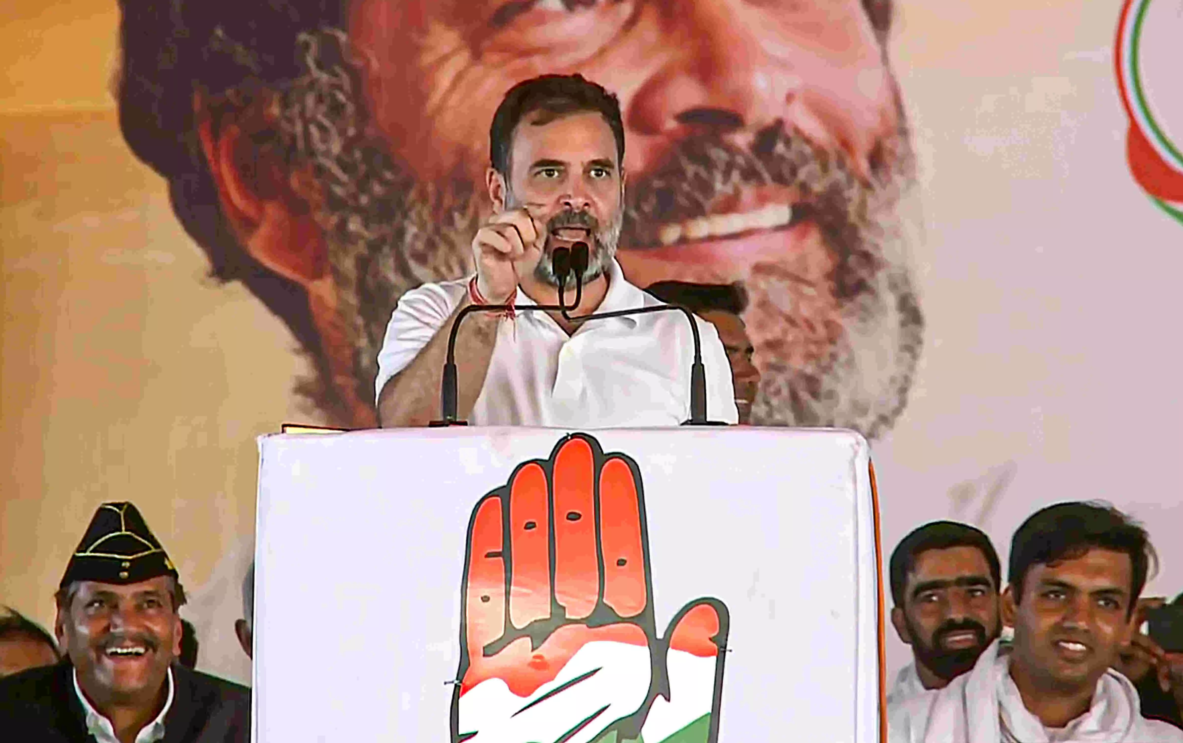 INDIA bloc govt to waive farm loans, end Agniveer scheme: Rahul Gandhi INDIA bloc govt to waive farm loans, end Agniveer scheme: Rahul Gandhi