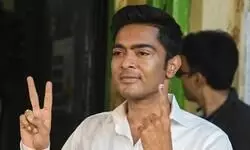 Modi’s meditation a ‘media spectacle’ using tax payers’ money, says Abhishek