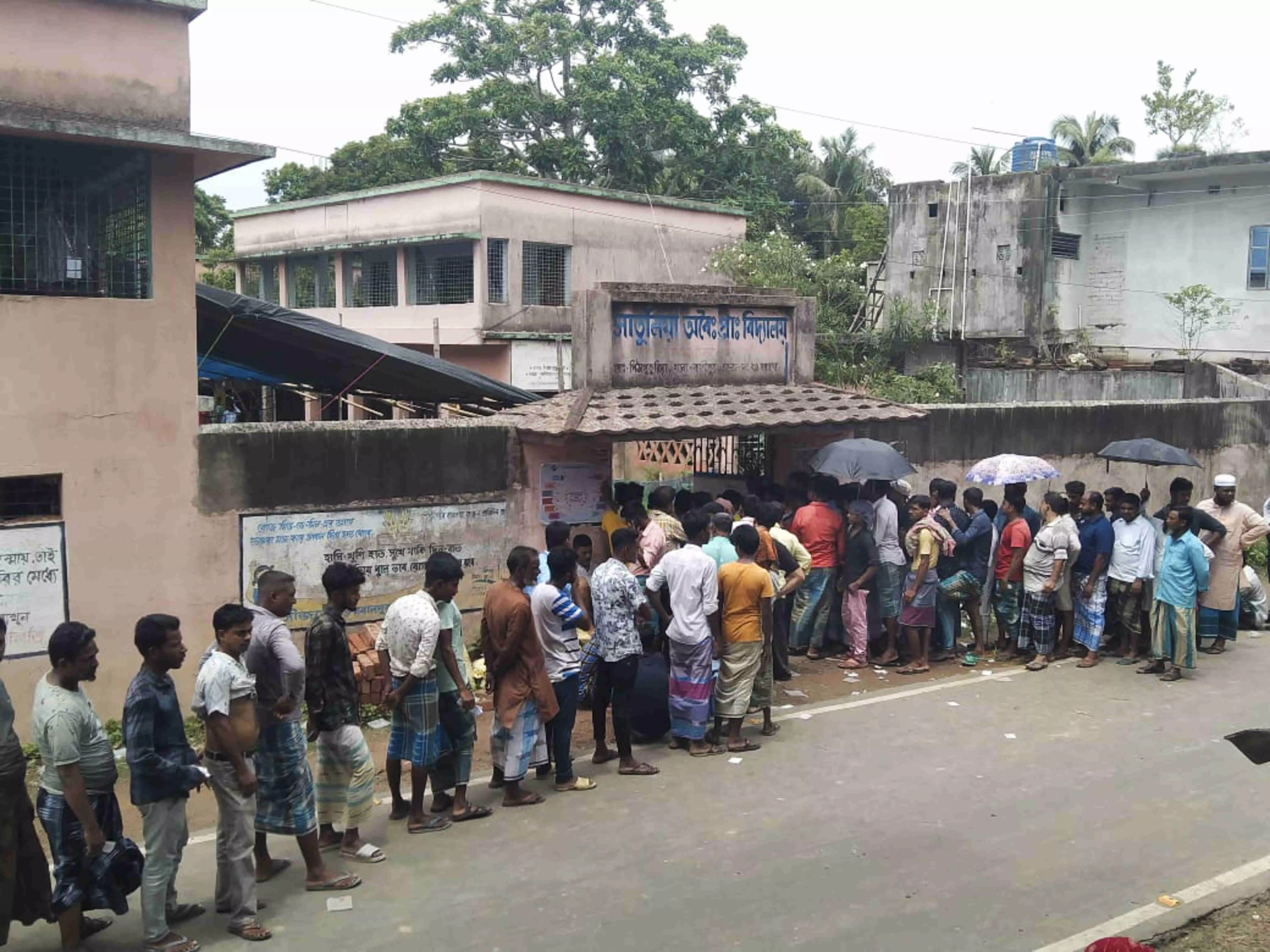 Widespread violence in Sandeshkhali in final phase of LS polls in Bengal