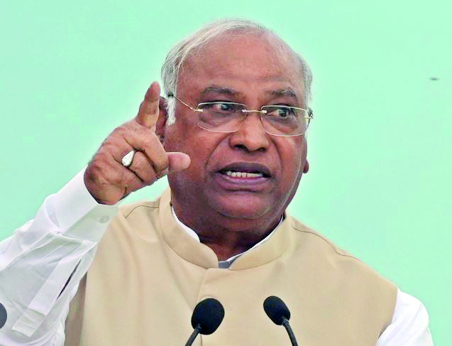 Kharge urges bureaucracy to follow Constitution, act without ill-will