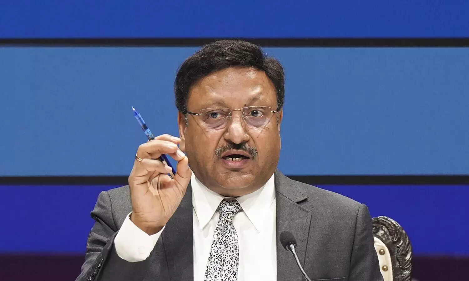 CEC Kumar orders strict measures for transparent vote counting