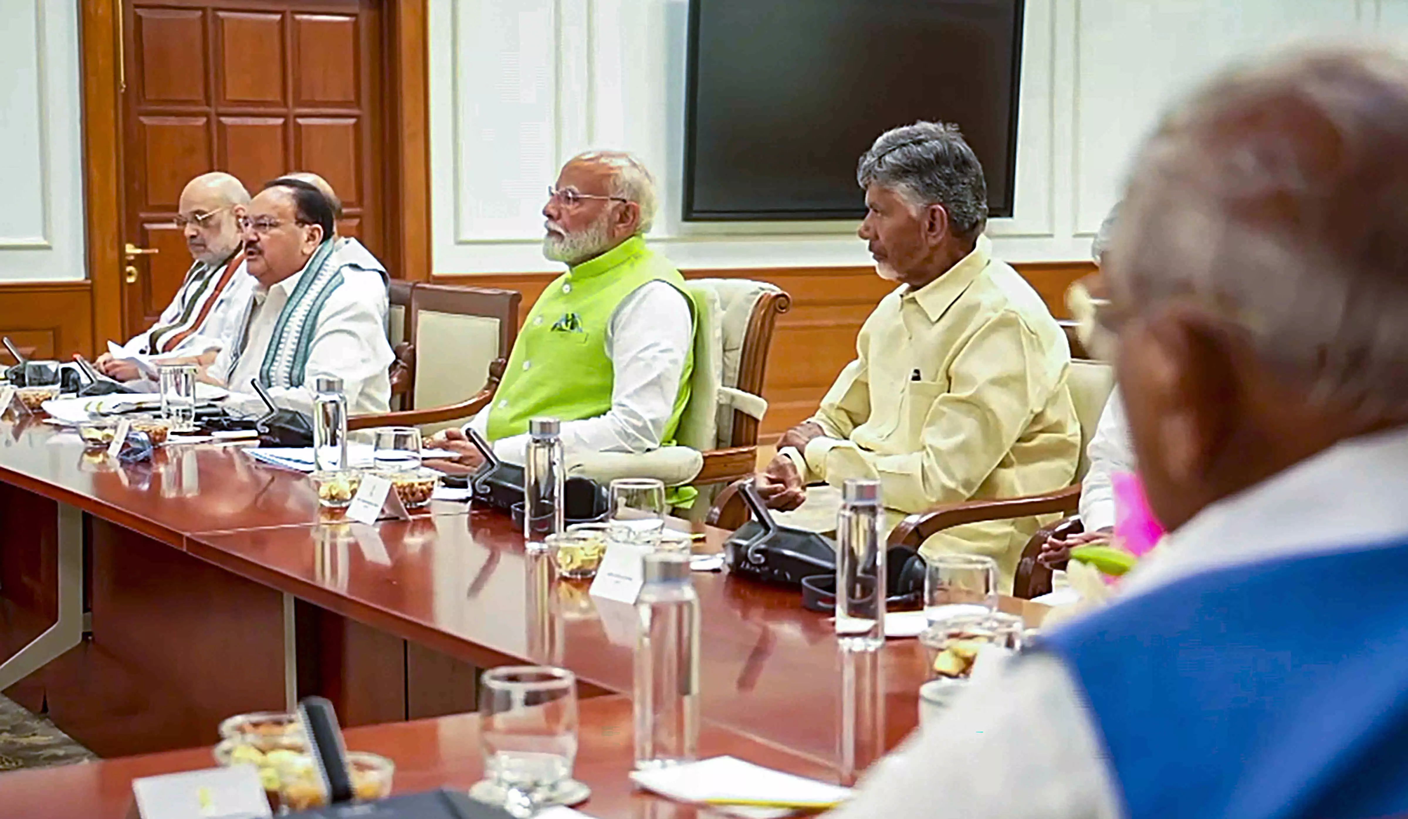 PM Modi unanimously elected as NDA leader as he gets ready to form govt