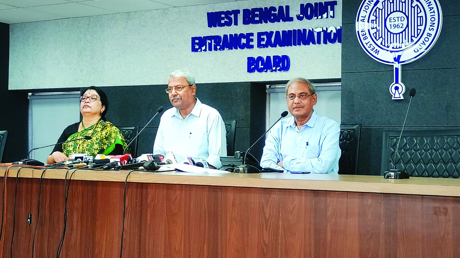 WBJEE: 4 pupils from schools affiliated to state HS Council make it to top 10