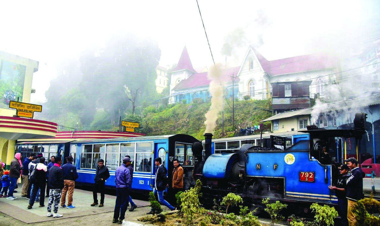 DHR Darjeeling-NJP passenger service to resume from Sunday