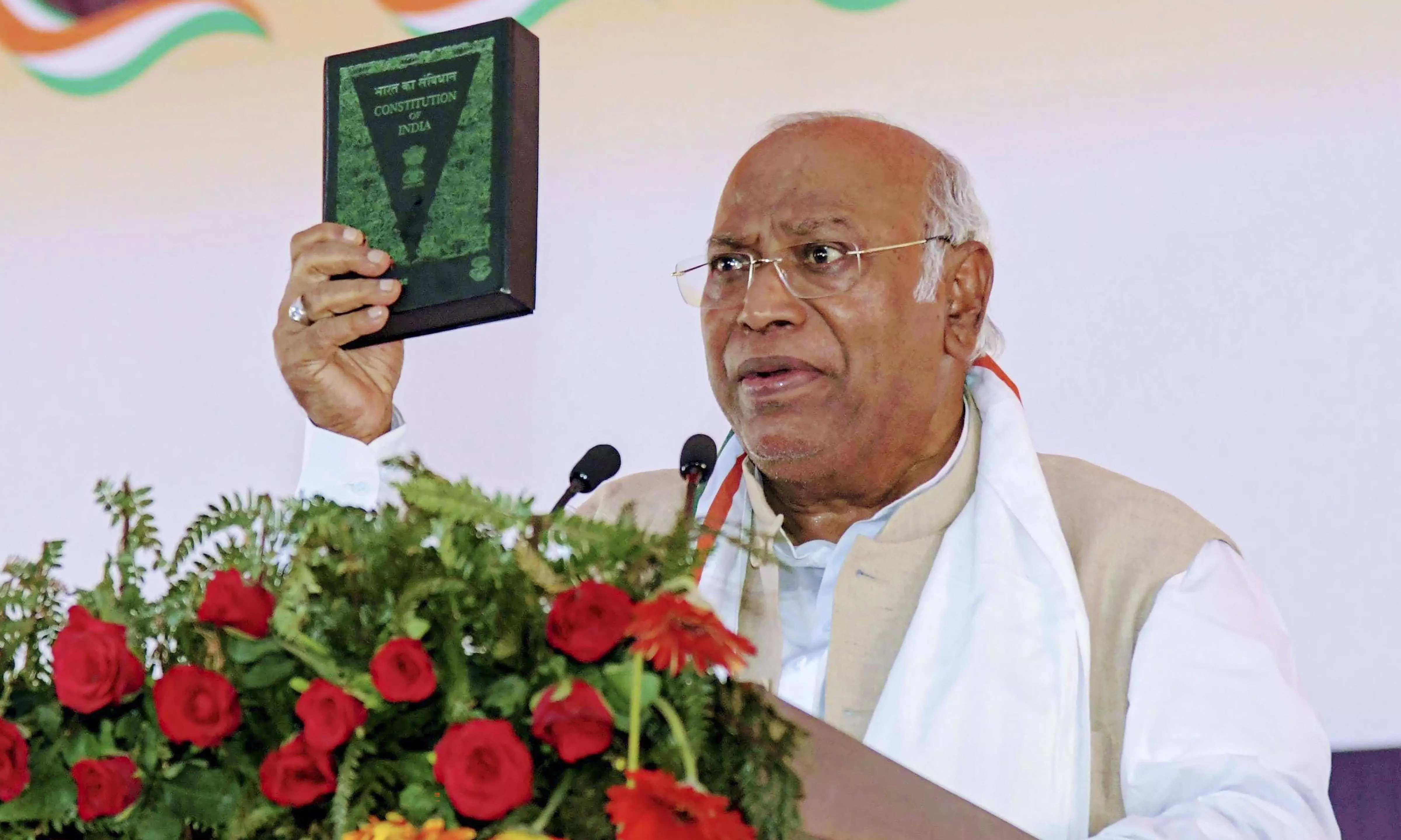 While raising Constitution to forehead, Modi forgot he violated constitutional traditions: Kharge