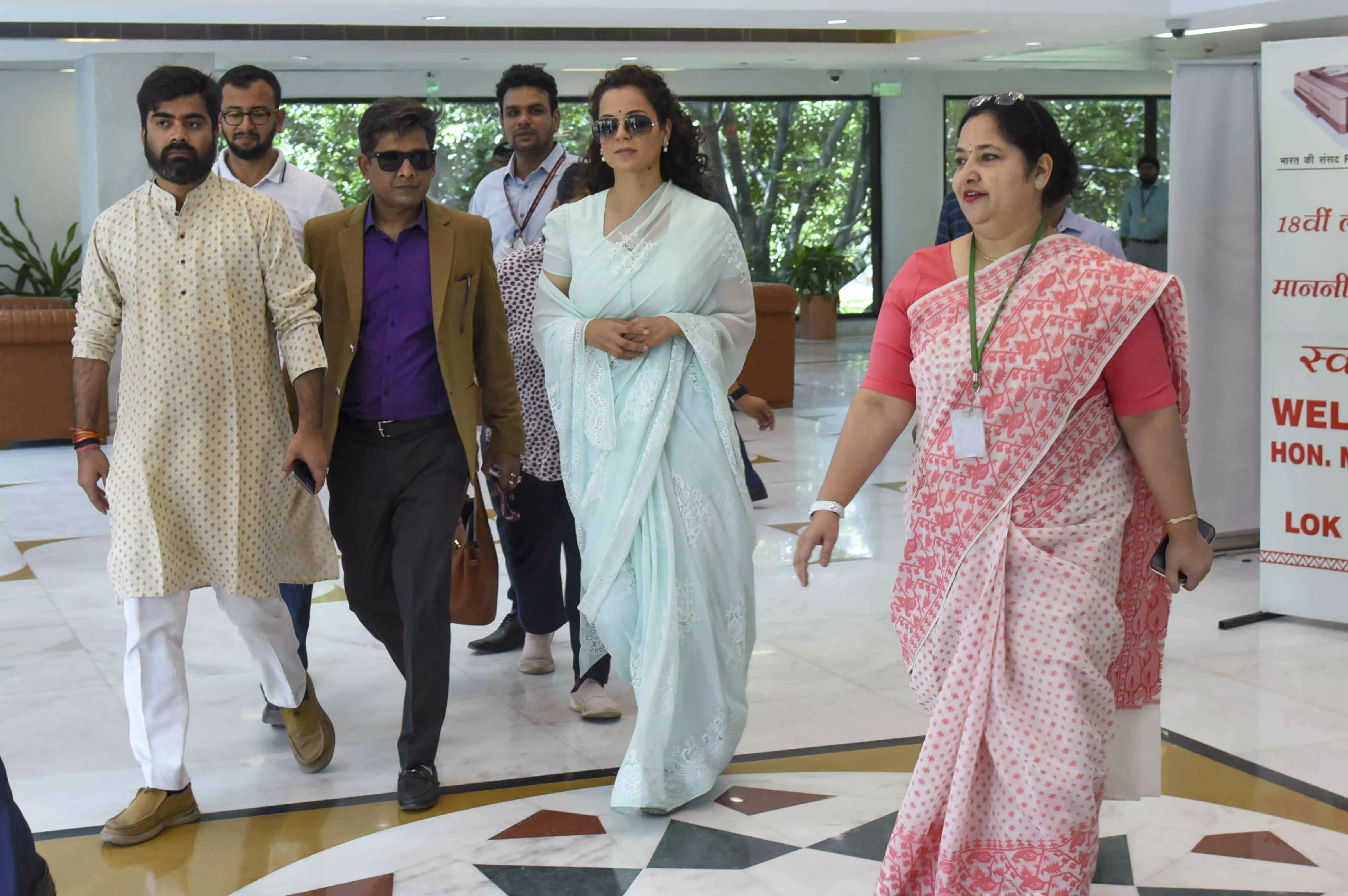 Kangana slap row: Farmer outfits take out march in support of CISF woman constable