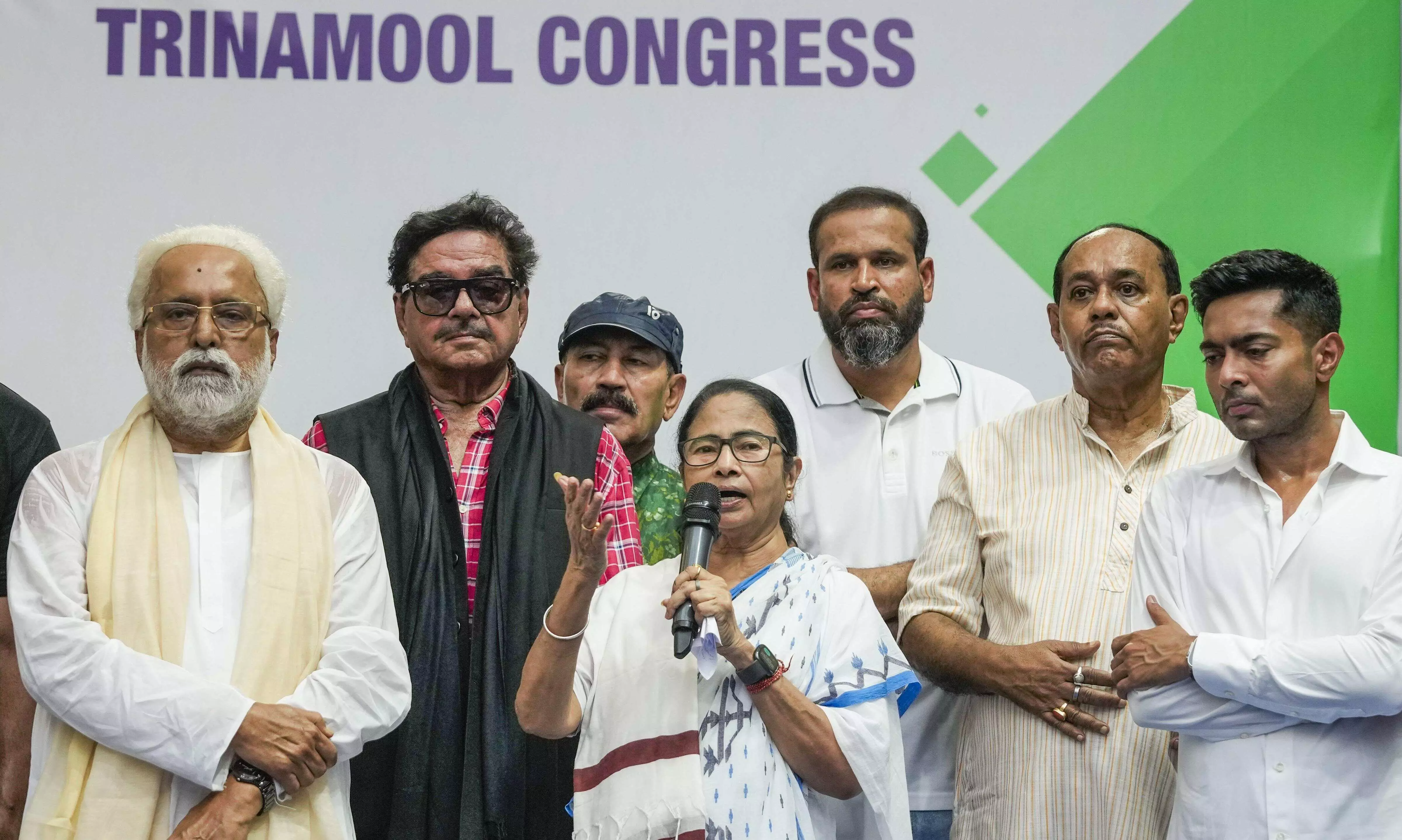 TMC MPs to meet agitating farmers in Haryana