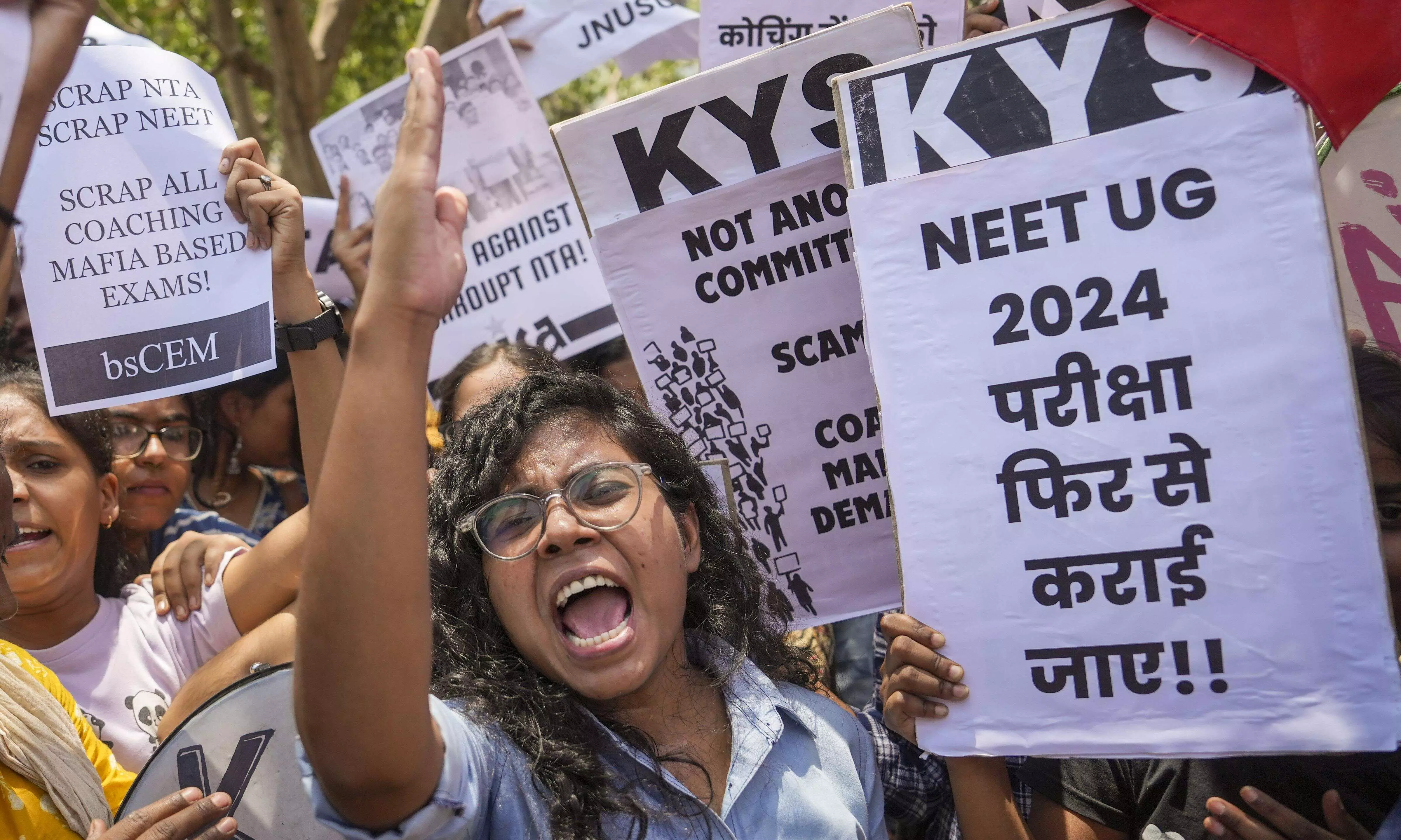 Students protest near education ministry, demand probe into NEET irregularities Students protest near education ministry, demand probe into NEET irregularities