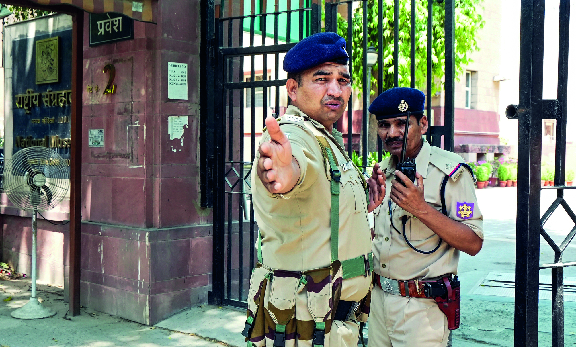 Bomb threats target museums & mental health institutes