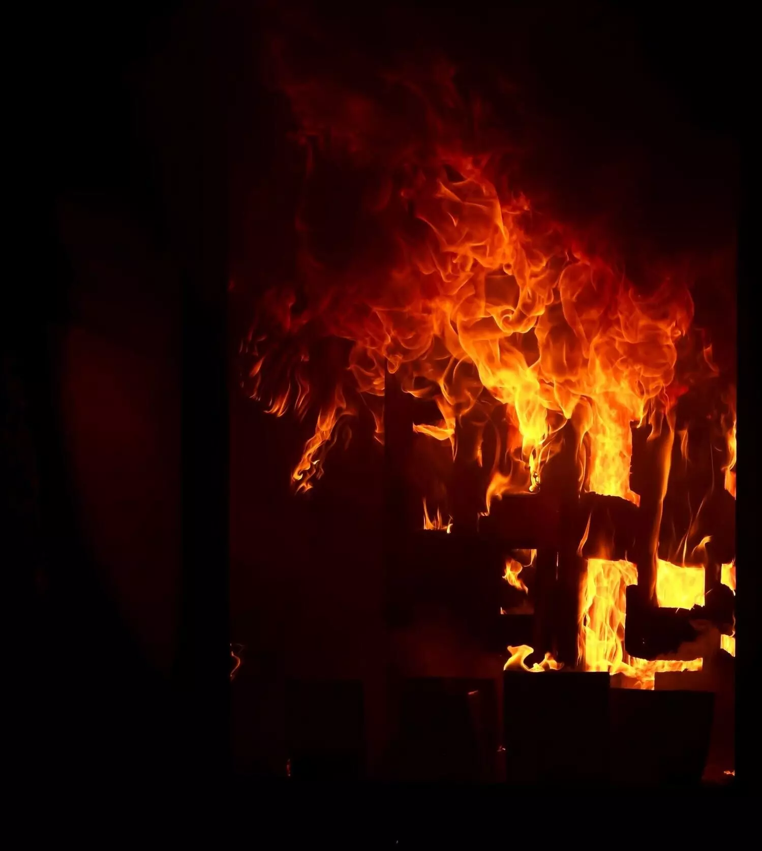 Five killed as fire breaks out in residential building in Ghaziabad