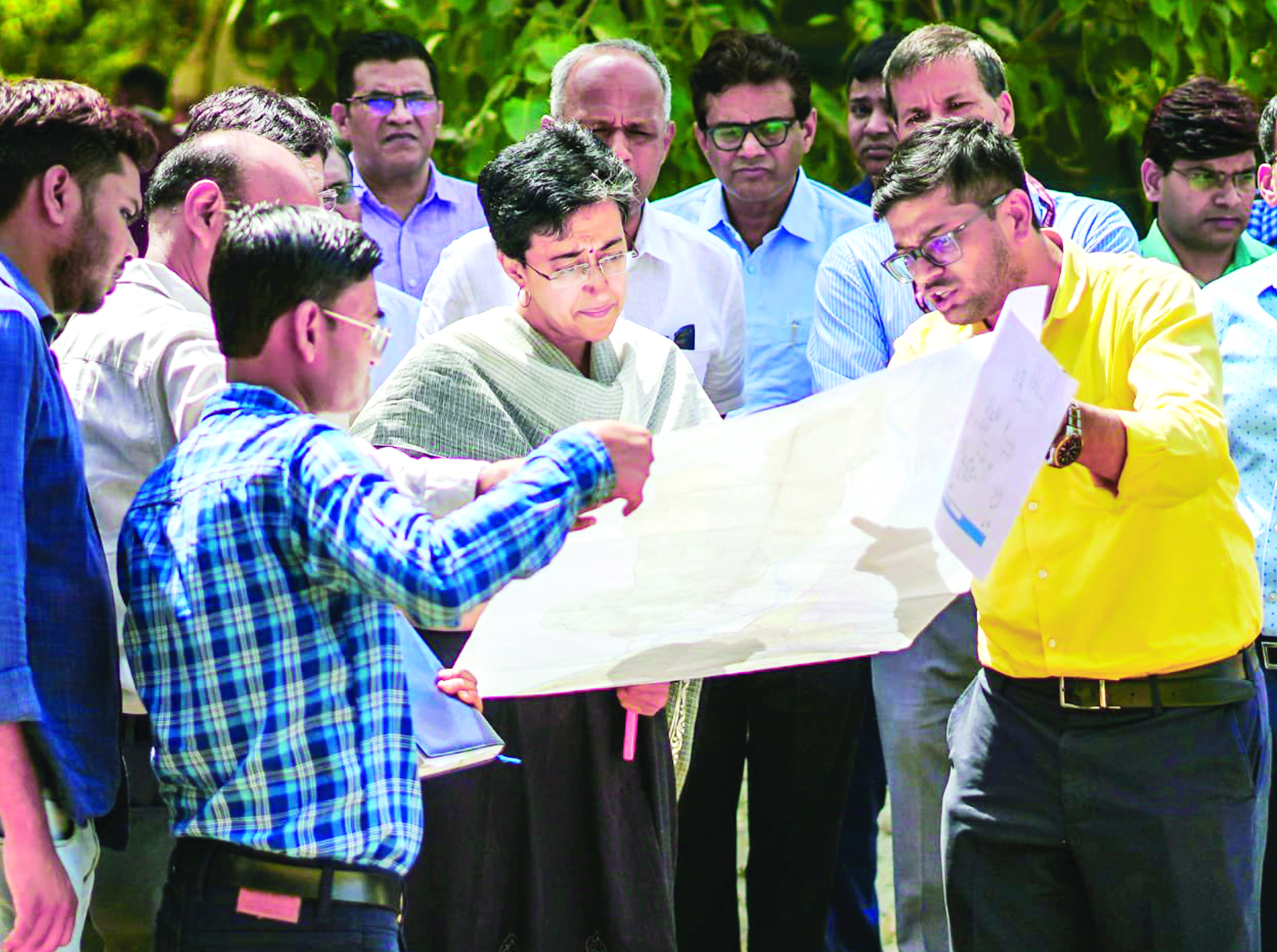 Tanker mafia operational on Haryana side of Yamuna river: Delhi govt to SC Tanker mafia operational on Haryana side of Yamuna river: Delhi govt to SC