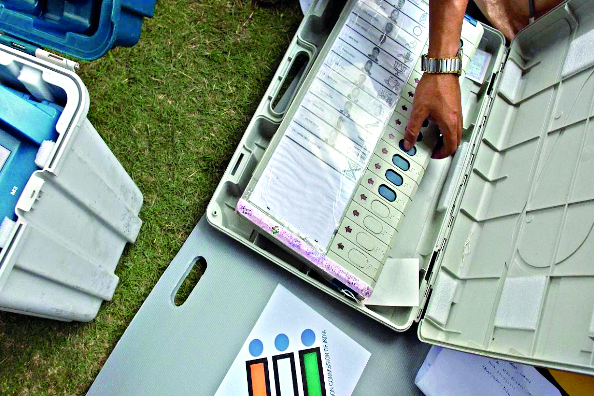 EVM row: Rahul backs Musk’s hacking concerns, Chandrasekhar counters EVM row: Rahul backs Musk’s hacking concerns, Chandrasekhar counters