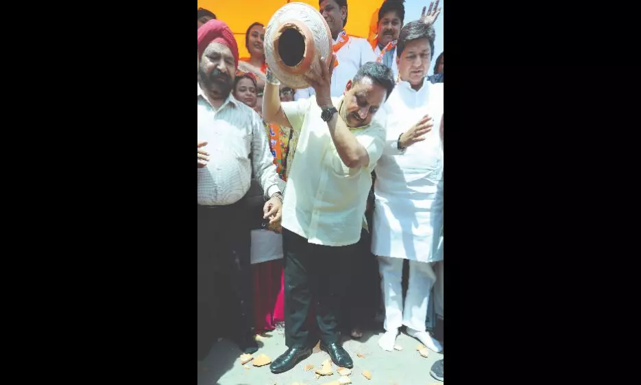 BJP protests, claims Haryana releasing full share of water