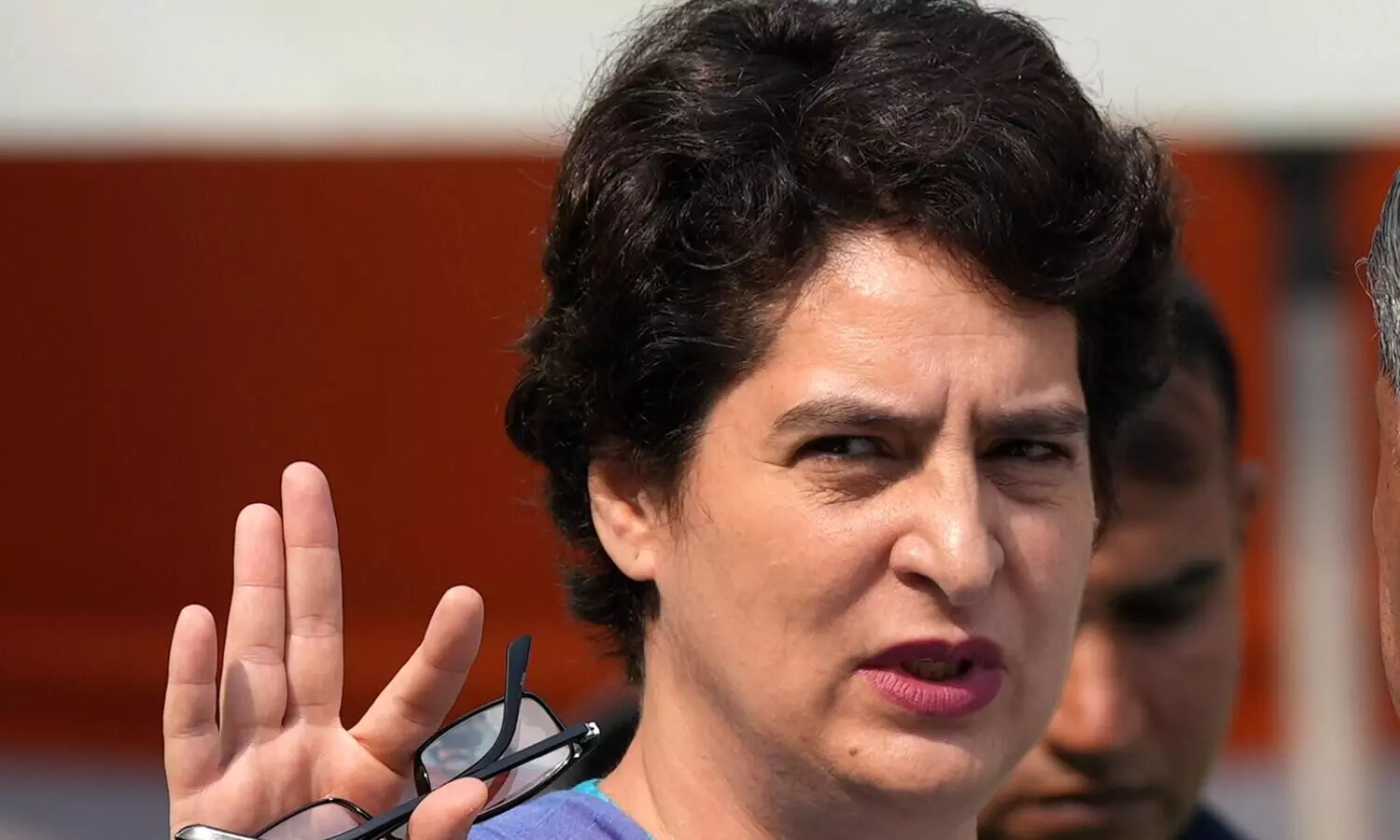 BJP mocks Congress over Priyankas Wayanad candidature