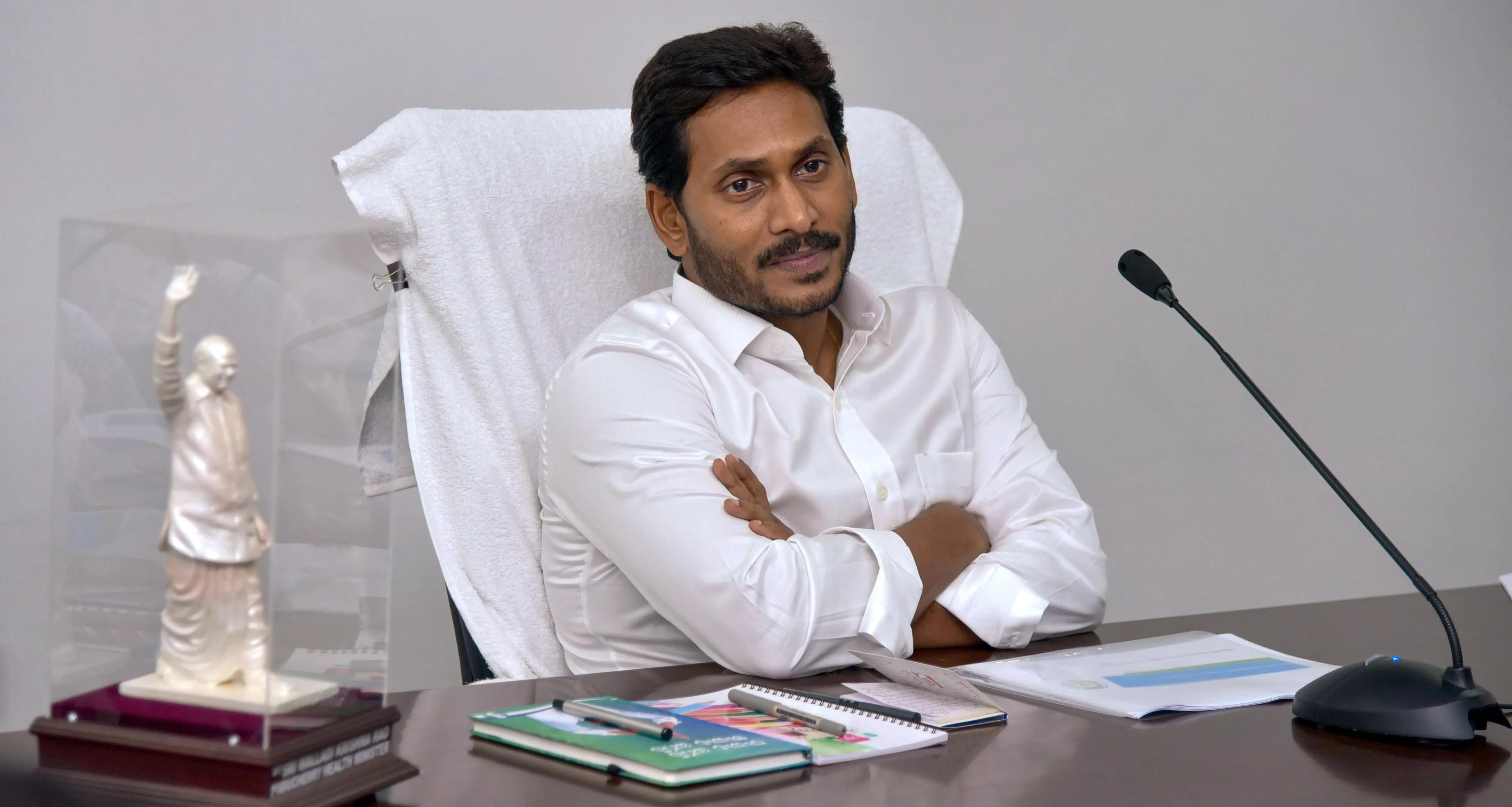 Paper ballots should be used like every advanced democracy, not EVMs: YSRCP chief Jagan Paper ballots should be used like every advanced democracy, not EVMs: YSRCP chief Jagan