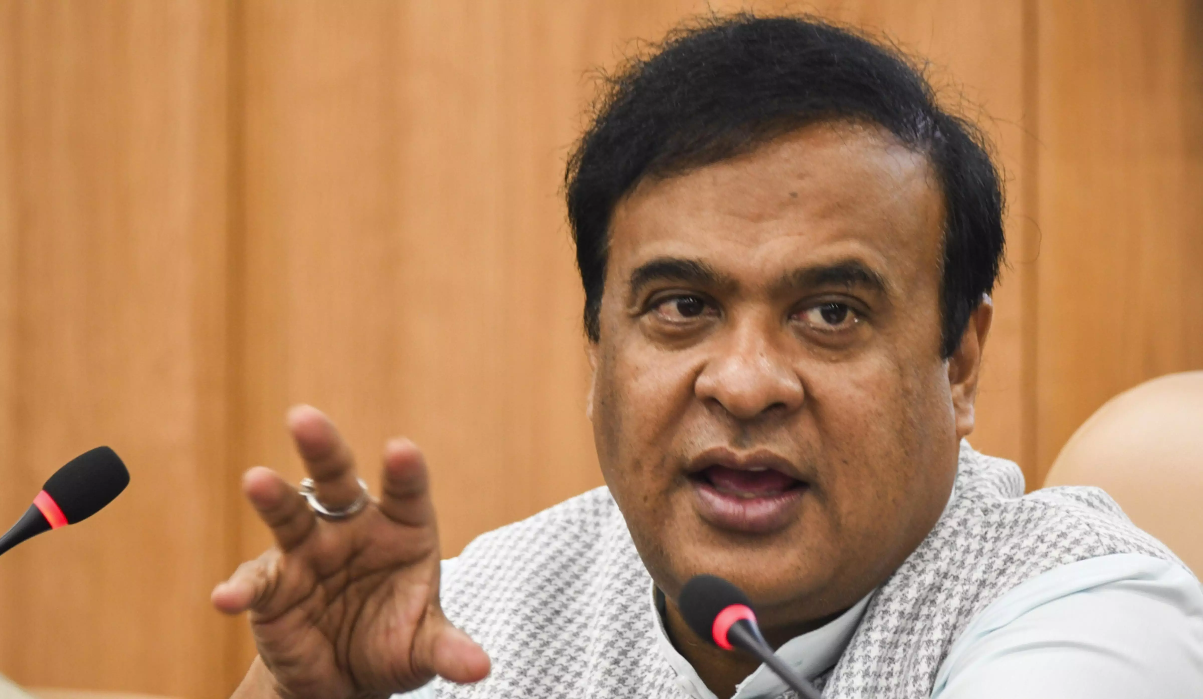 Hand over the case to CBI: Himanta writes to Mamata on IIT-Kharagpur students death