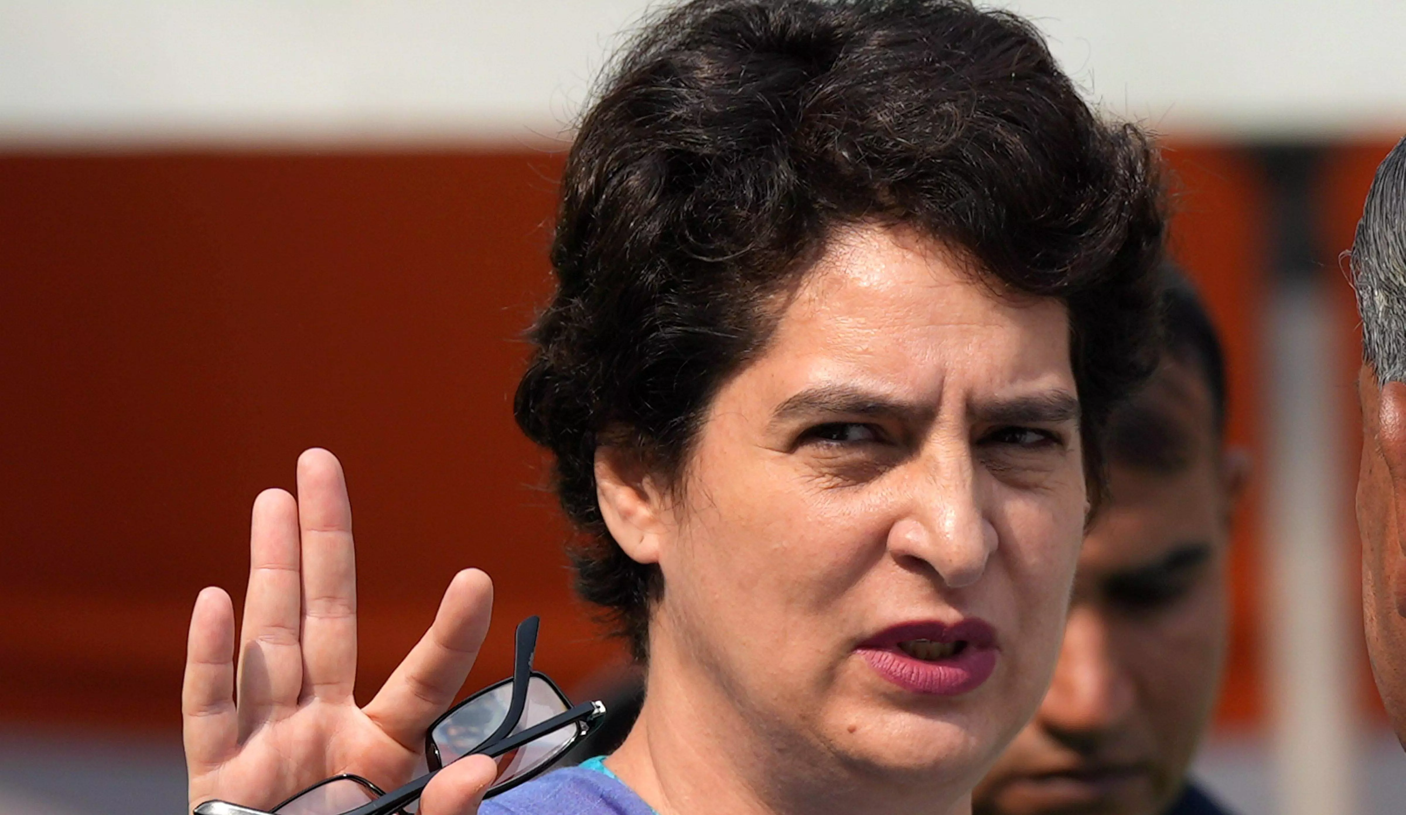 BJP mocks Congress over Priyankas Wayanad candidature