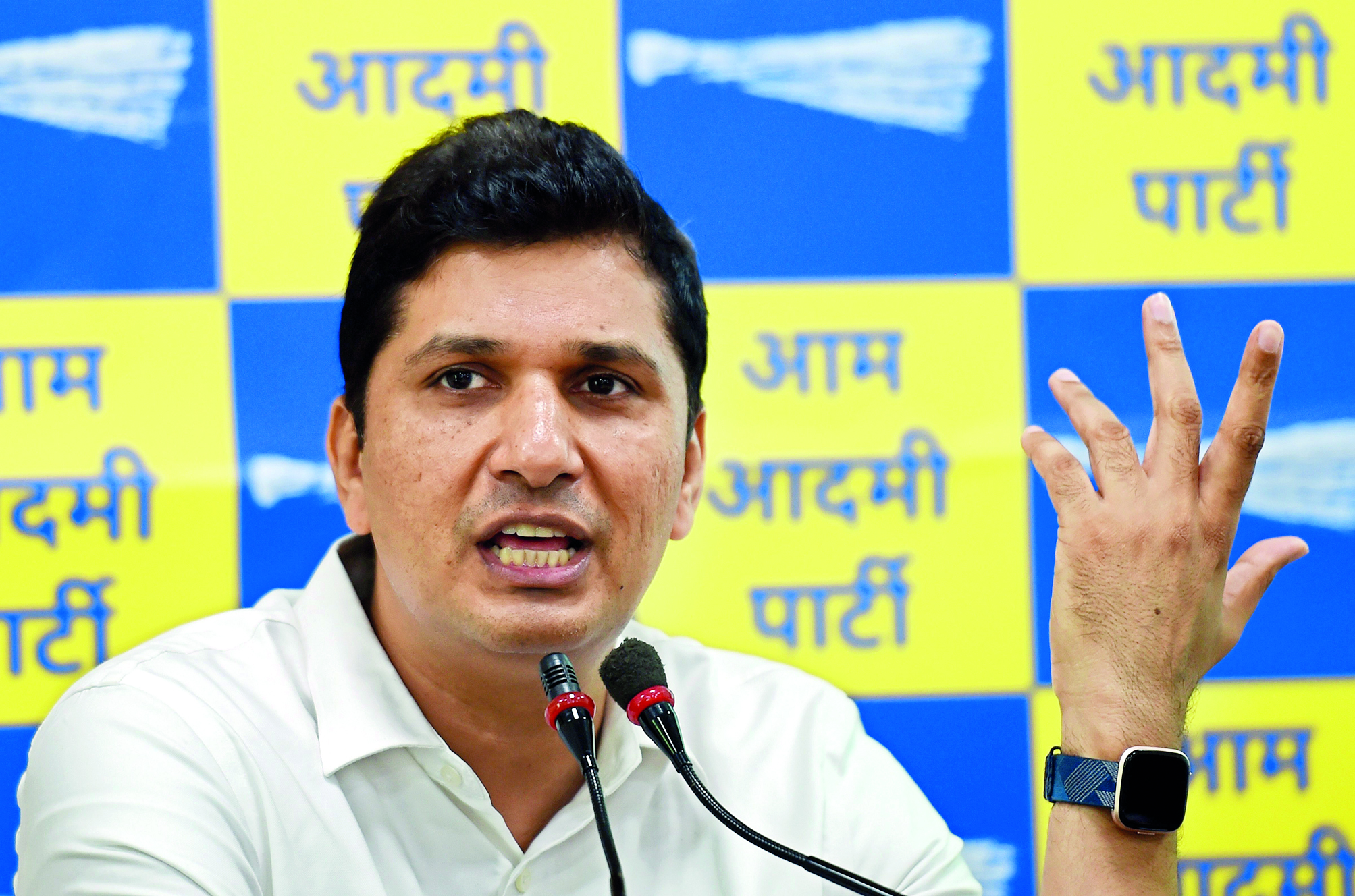 Take action against officers for not complying with orders to inspect homeless shelters: Min