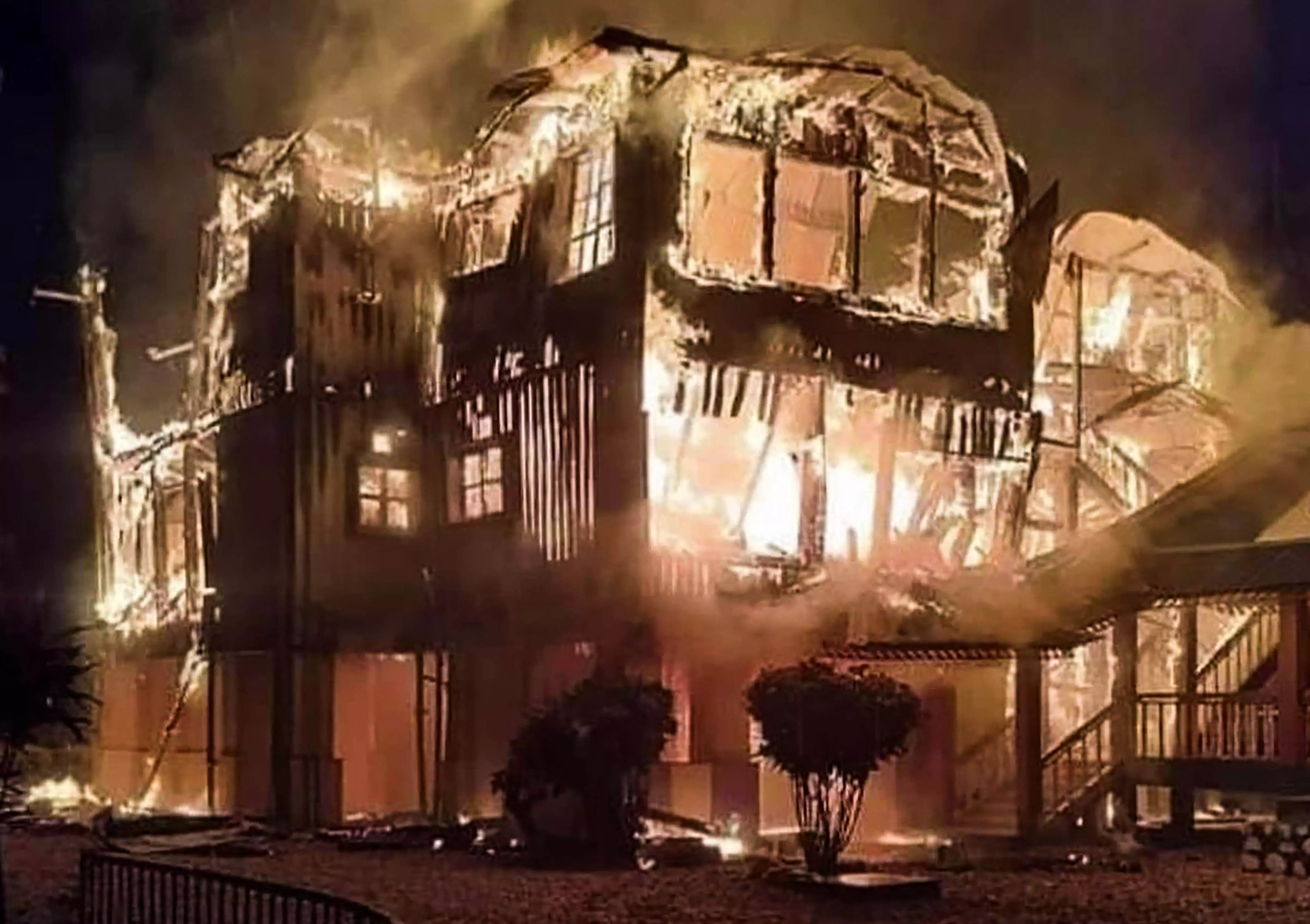 Bengal govt orders probe into blaze at iconic Hollong Bungalow Bengal govt orders probe into blaze at iconic Hollong Bungalow