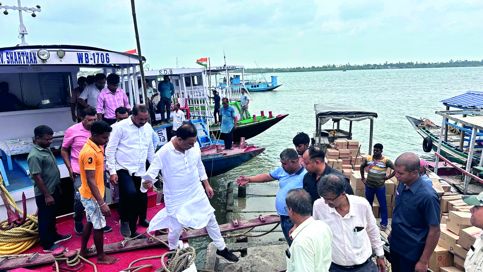 Sunderbans: Minister inspects construction work of RoRo jetties