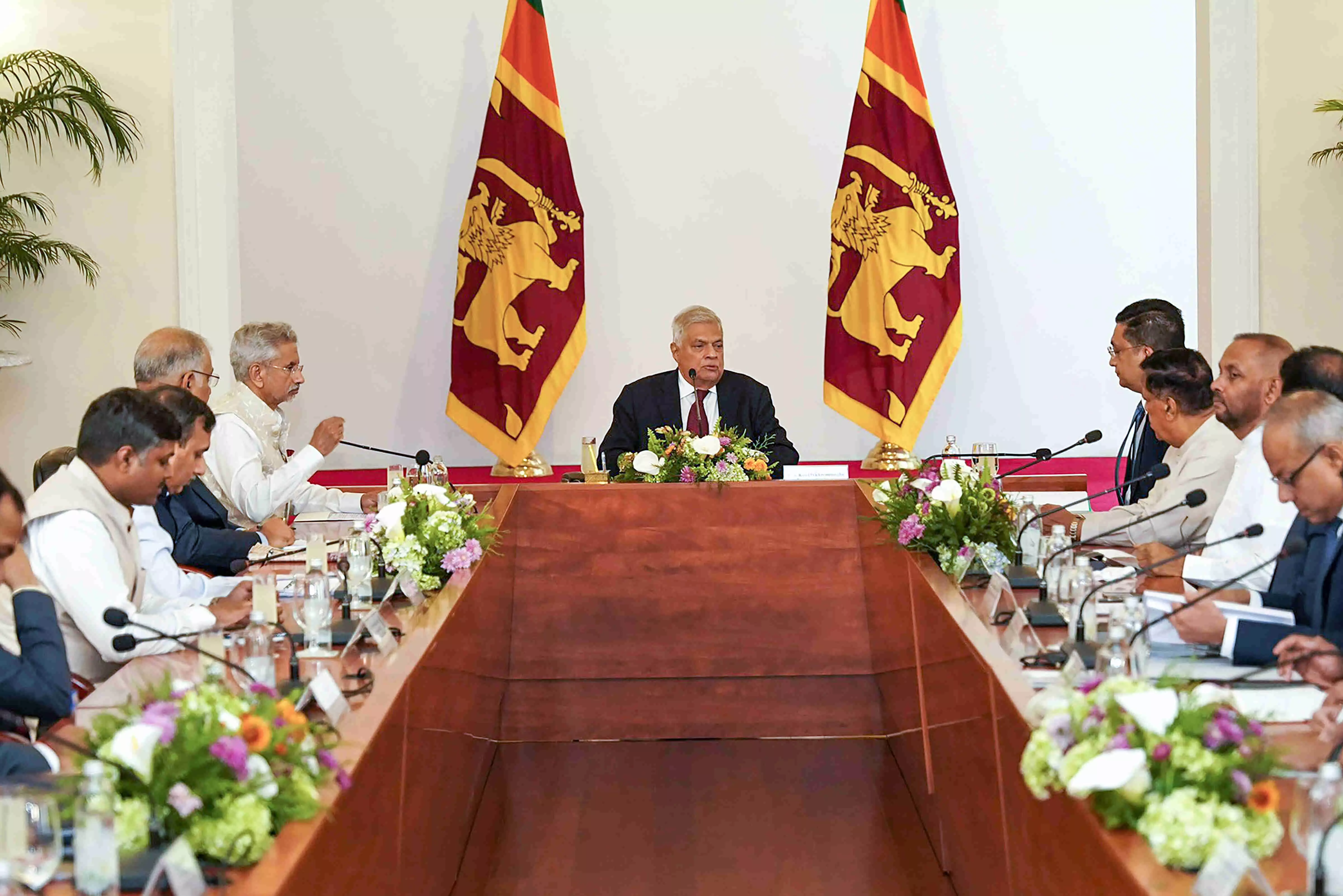 EAM Jaishankar holds talks with Sri Lankas top leadership EAM Jaishankar holds talks with Sri Lankas top leadership