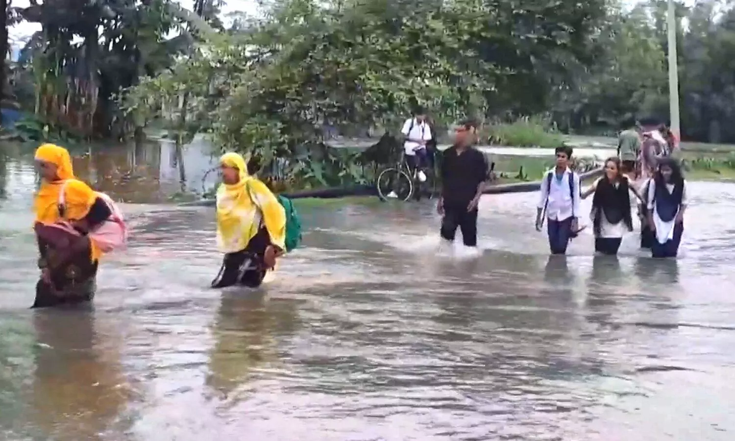 People betrayed by Modi-Shah promise of making Assam flood free: Mallikarjun Kharge