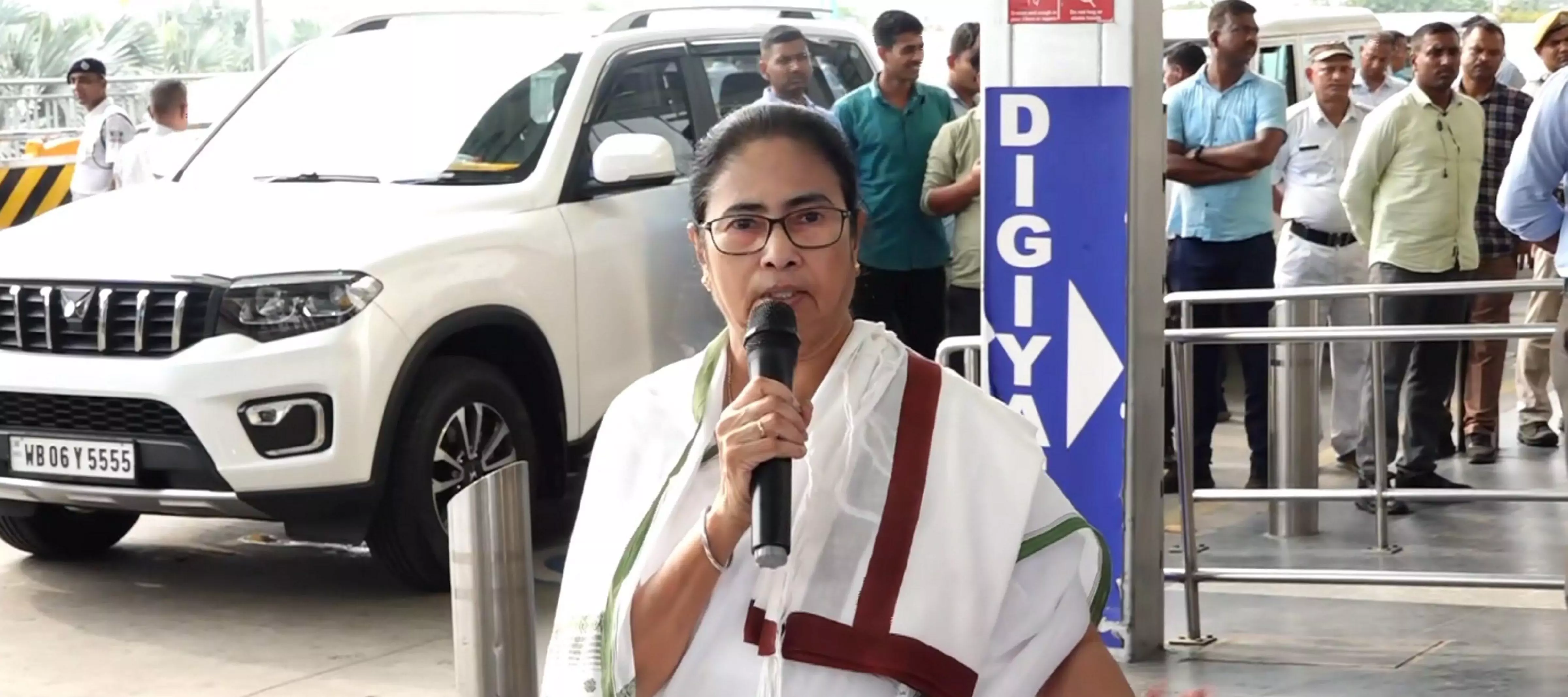 Mamata writes to PM Modi, seeks implementation of criminal laws be deferred Mamata writes to PM Modi, seeks implementation of criminal laws be deferred