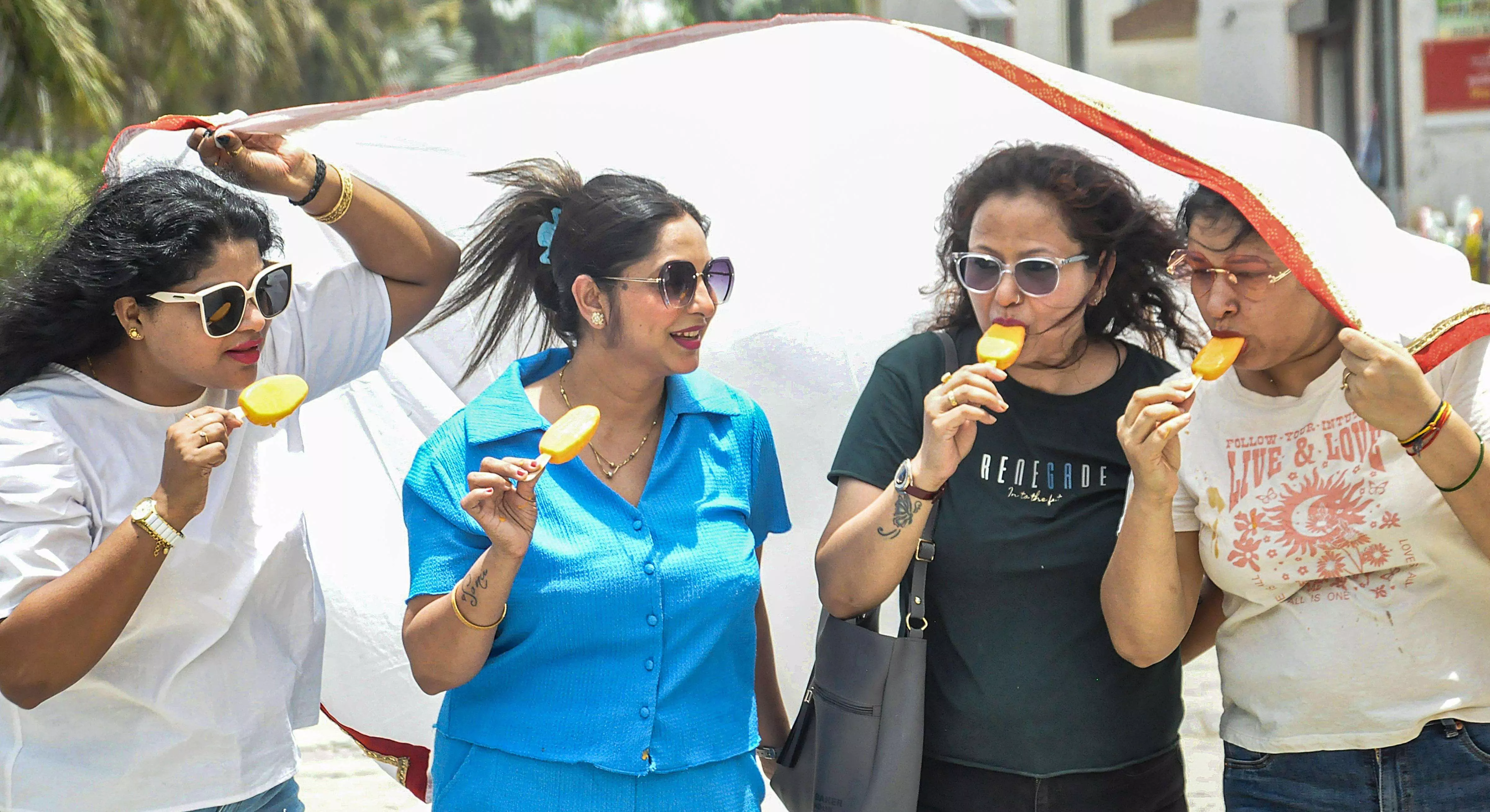 Brutal heatwave: Death toll climbs to 143, actual numbers could be high