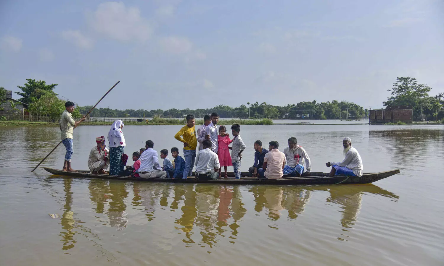 Flood situation remains grim in Assam, over 1.17 lakh people affected