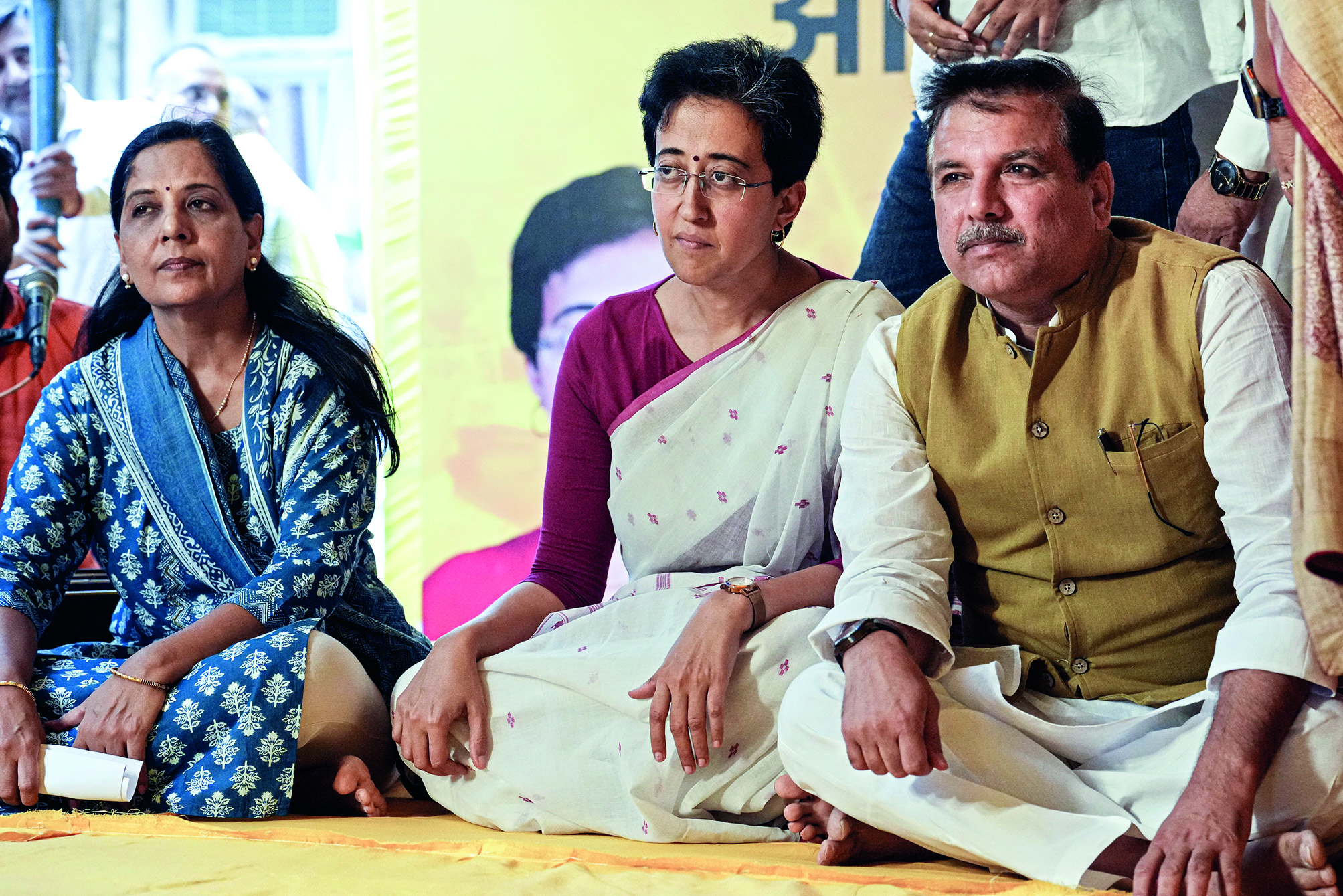 ‘BJP hatching conspiracy with CBI officers to frame Kejriwal in fake case’