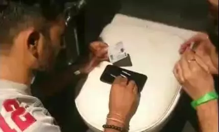 Pune bar case: Cops detain 2 persons from Mumbai; 2 excise officials suspended Pune bar case: Cops detain 2 persons from Mumbai; 2 excise officials suspended