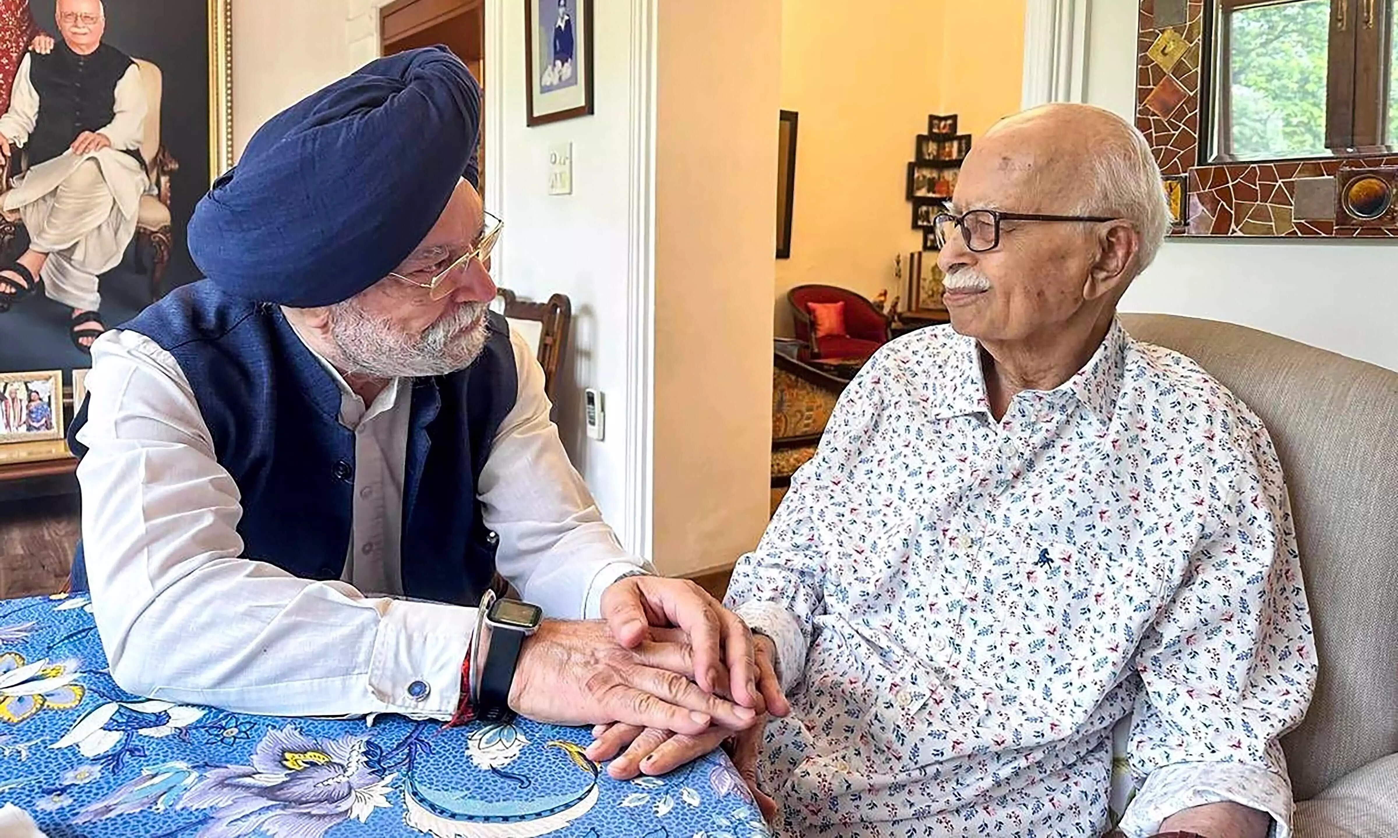 L K Advani discharged from AIIMS L K Advani discharged from AIIMS