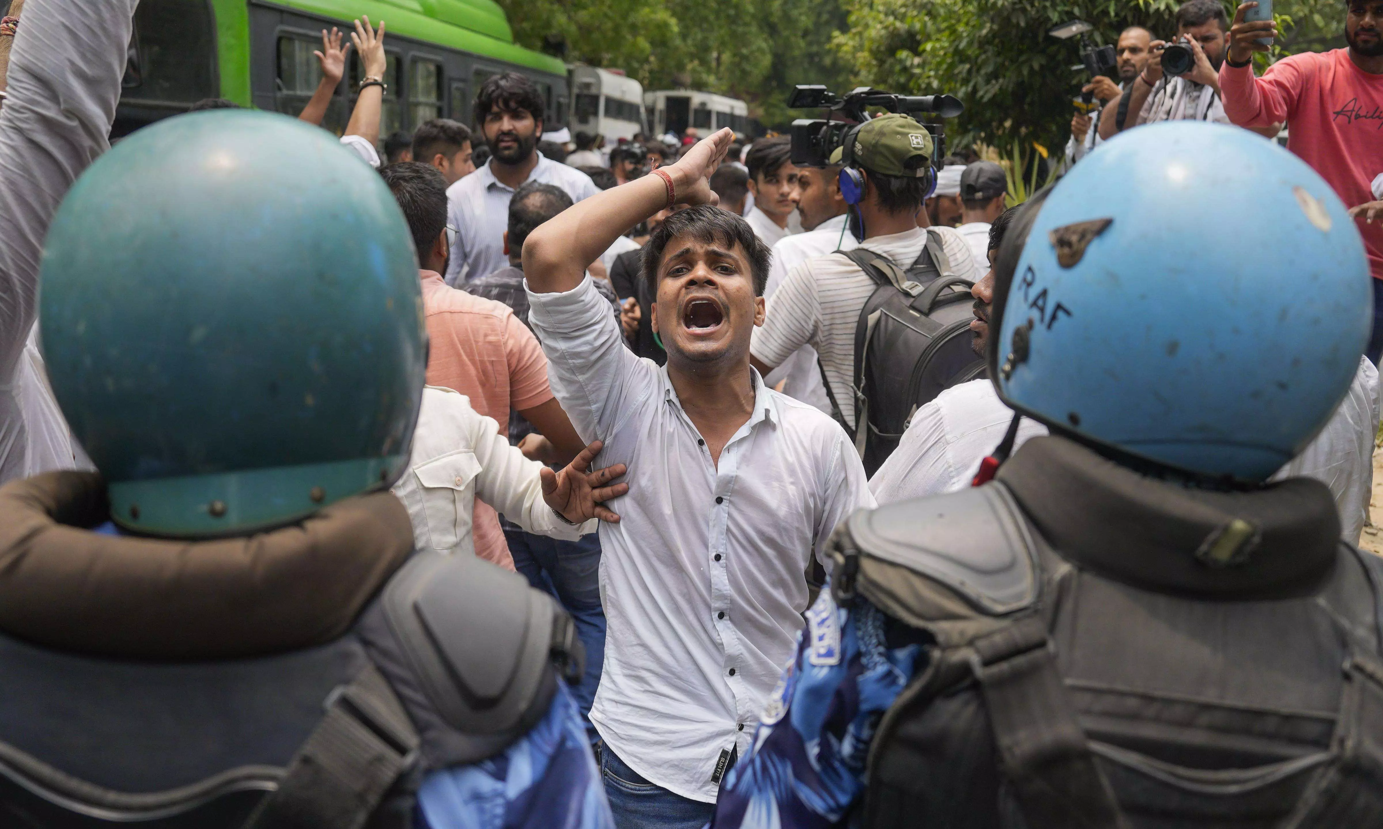 CBI arrests 2 from Patna in NEET-UG case investigation