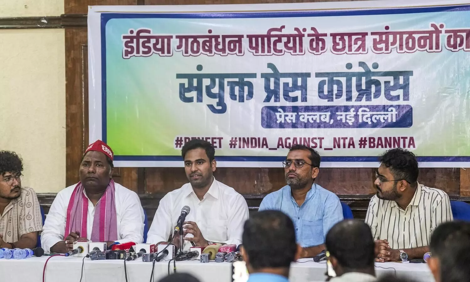 Student bodies of INDIA bloc parties slam Centre over NEET row