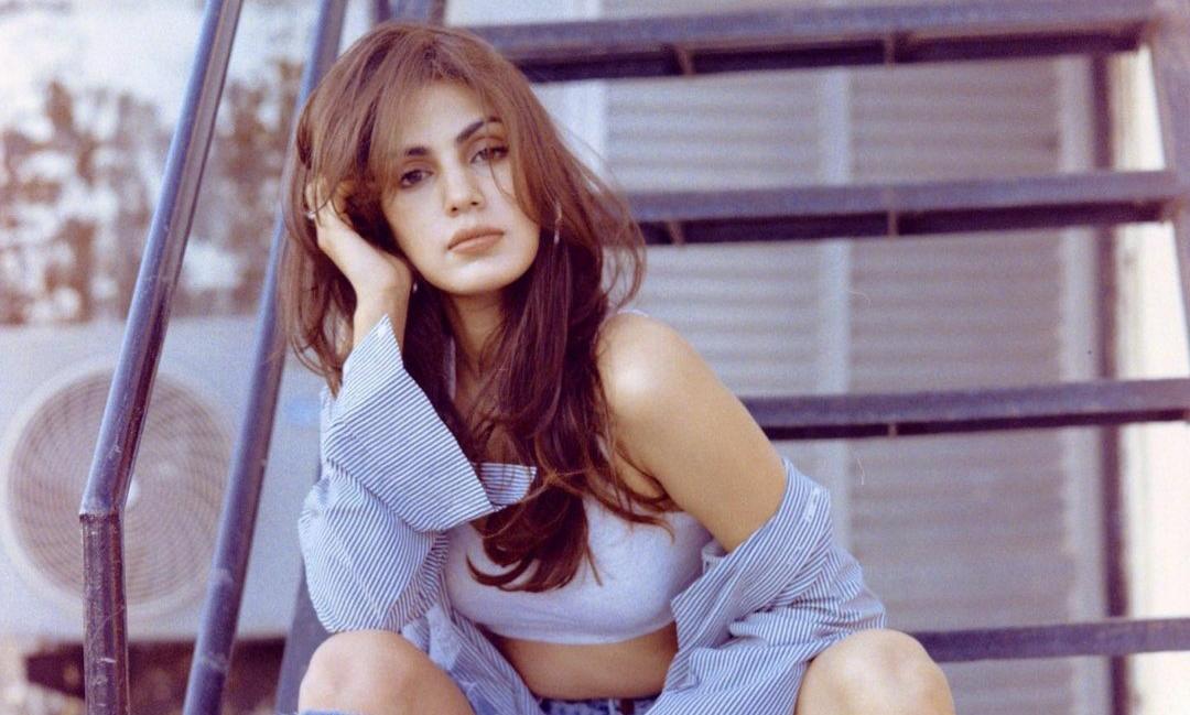 Rhea Chakraborty announces her new podcast