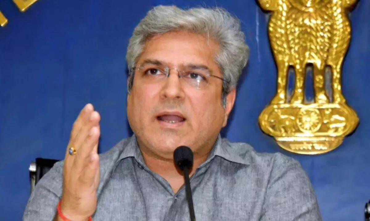 Delhi govts mohalla bus scheme to be launched in 15-20 days: Kailash Gahlot