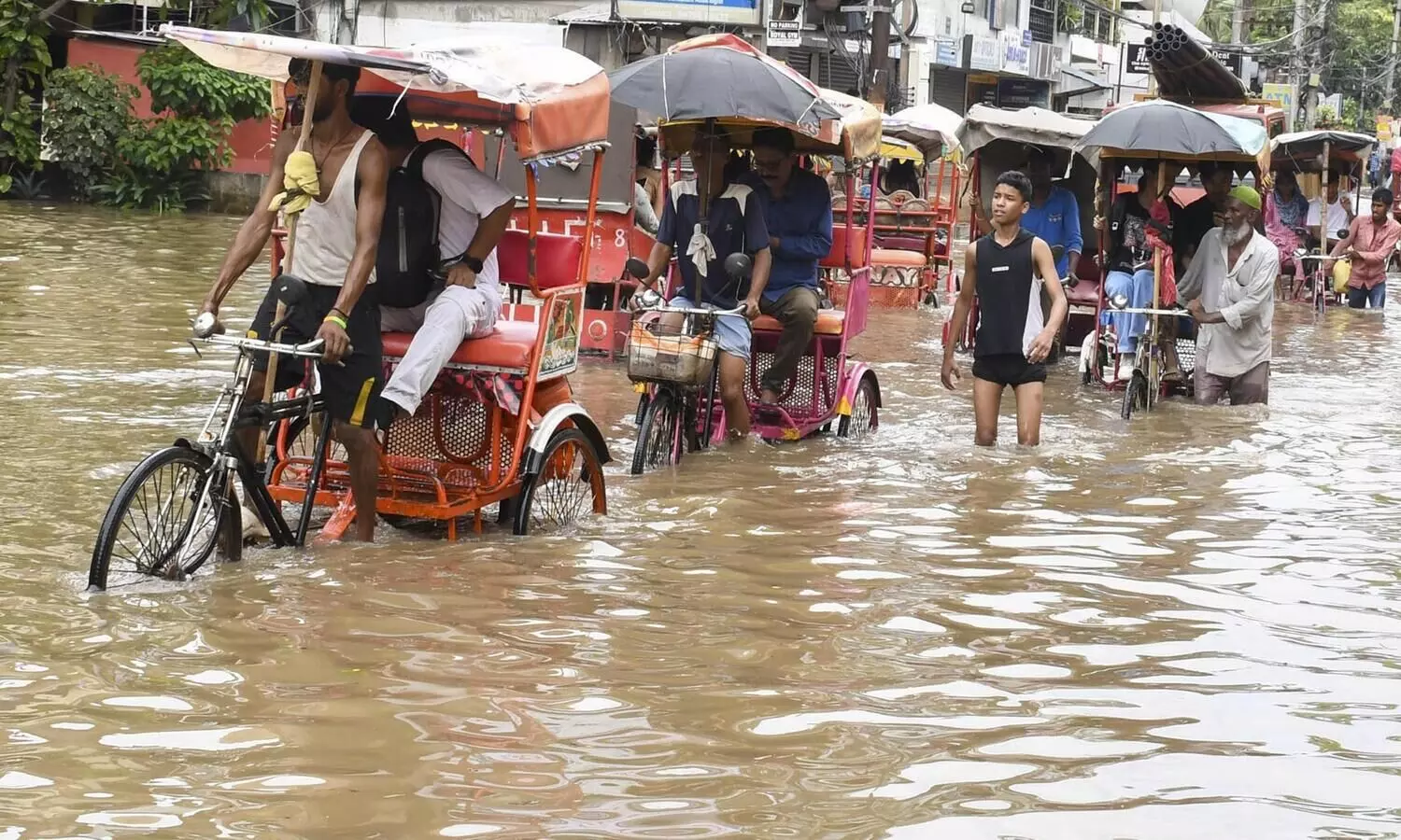 Assam flood situation grim, nearly 23 lakh people affected in 28 districts