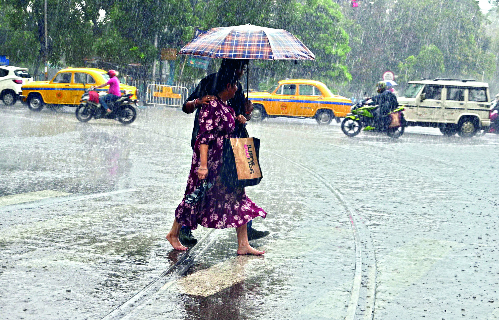 Rain will intensify in South Bengal from Wednesday: MeT