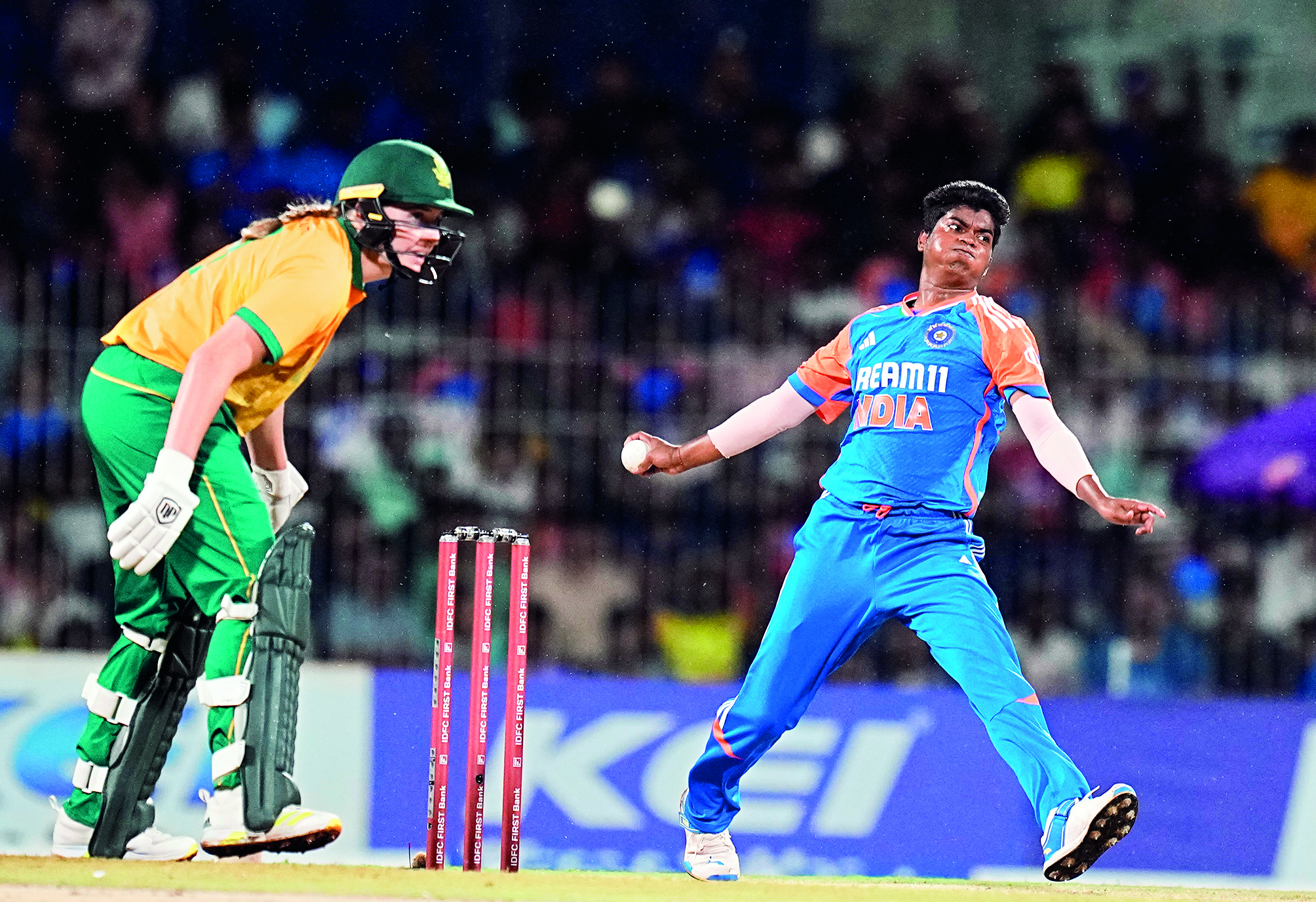 India eye improved bowling in final against South Africa