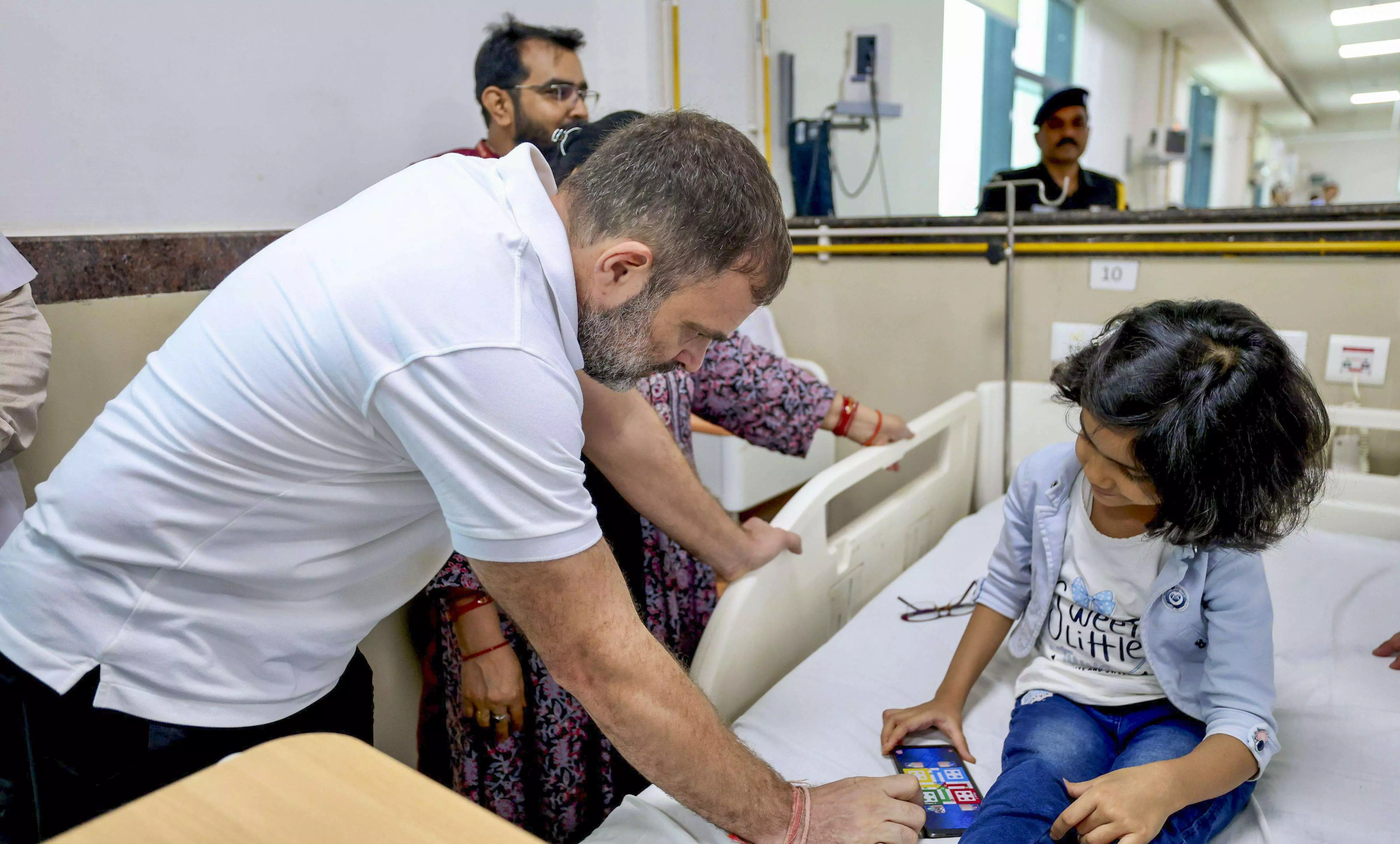 Rahul Gandhi visits Raebareli, meets Kirti Chakra awardees family Rahul Gandhi visits Raebareli, meets Kirti Chakra awardees family