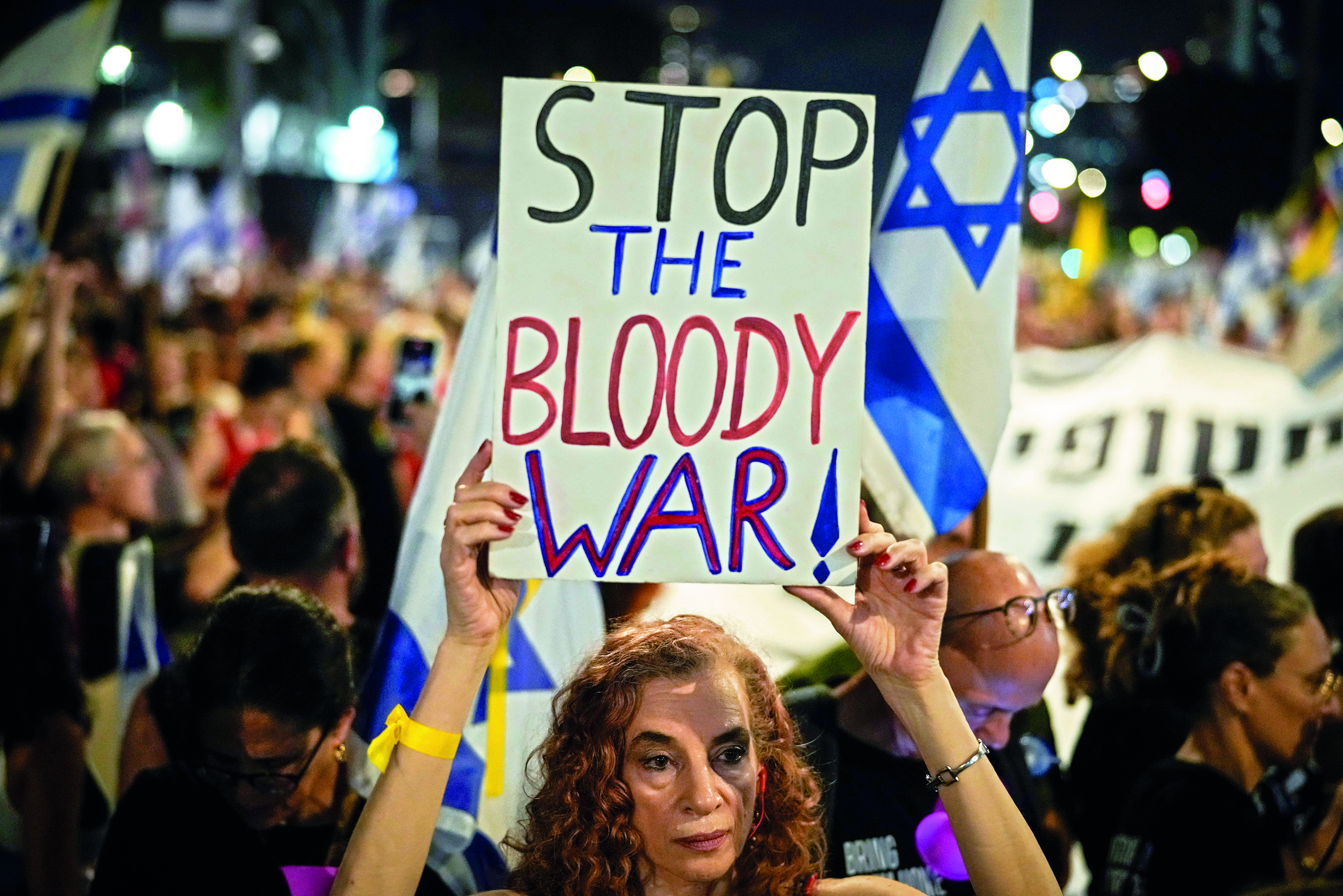 Israeli forces push deeper into Gaza threatening ceasefire talks Israeli forces push deeper into Gaza threatening ceasefire talks