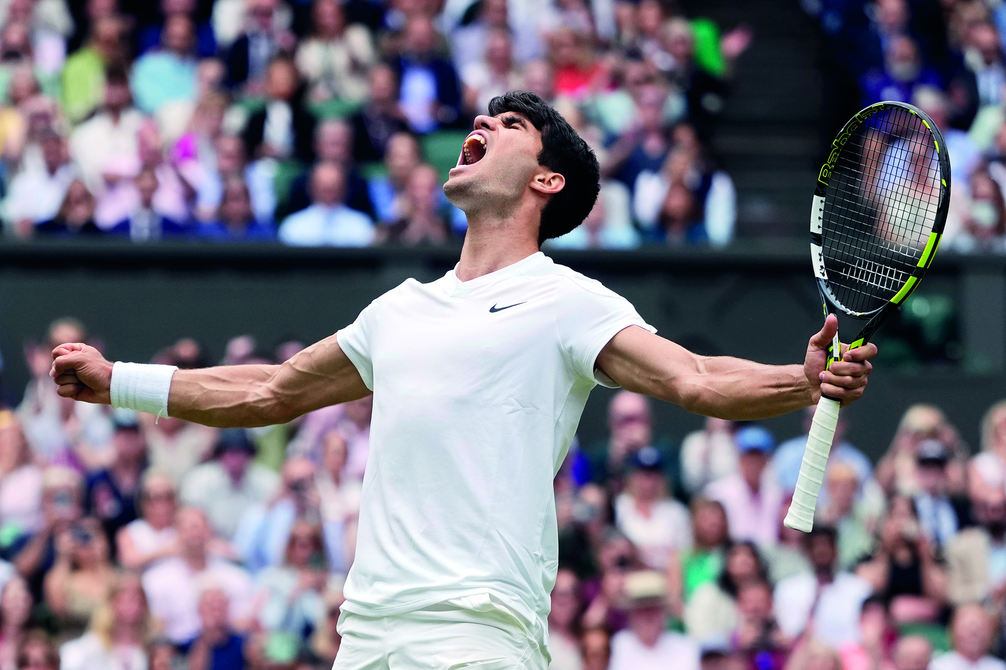 Alcaraz beats Medvedev to return to Wimbledon final