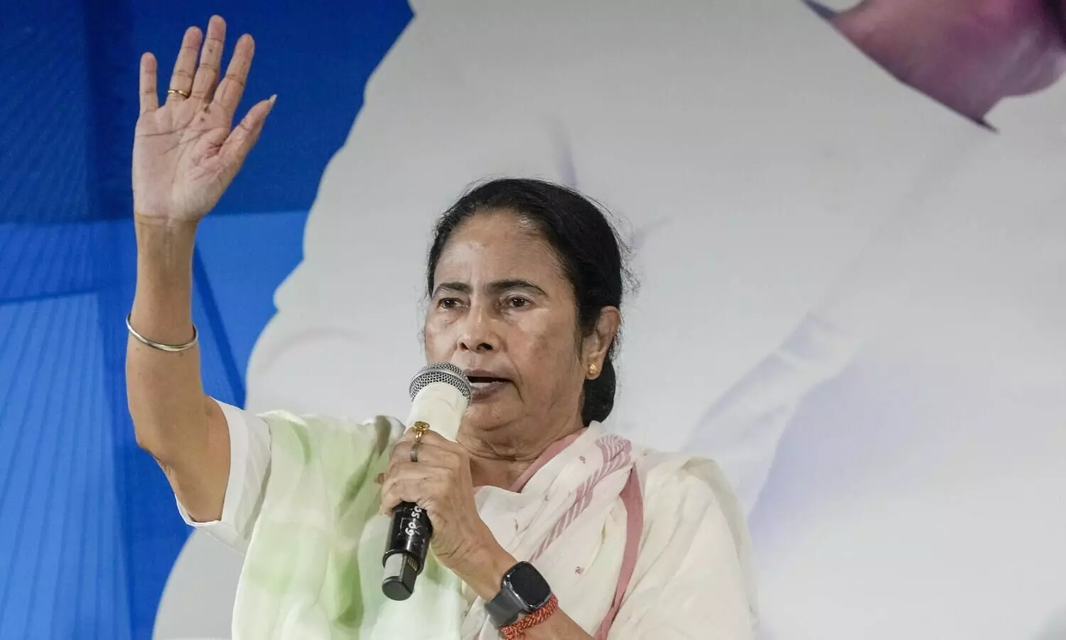 Guv defamation case: Mamata Banerjee argues nothing defamatory in her comment