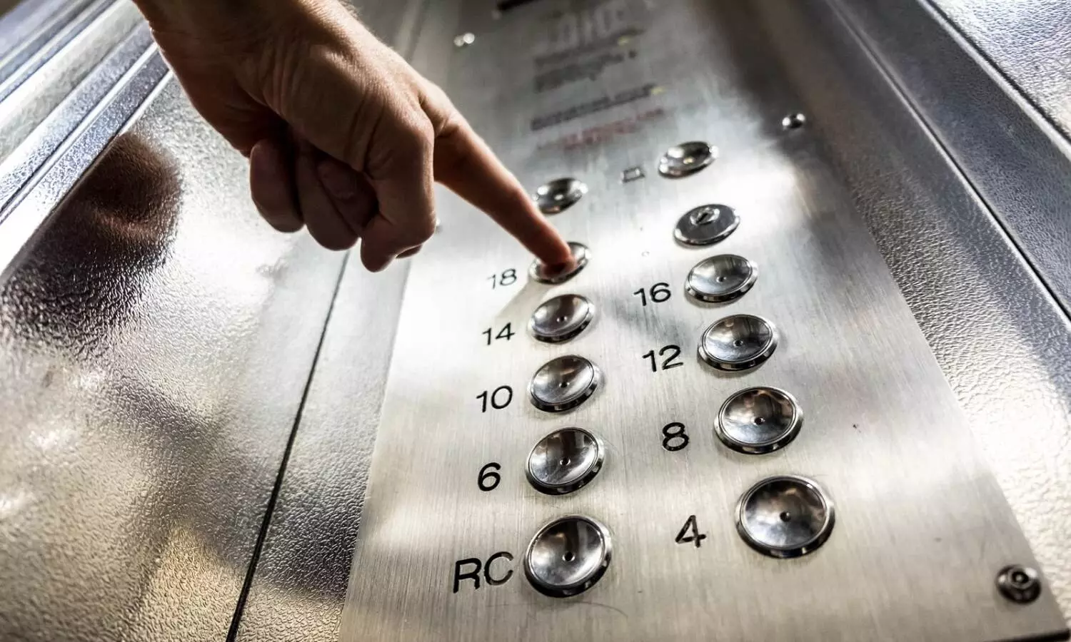 Kerala man stuck inside hospital lift for two days rescued