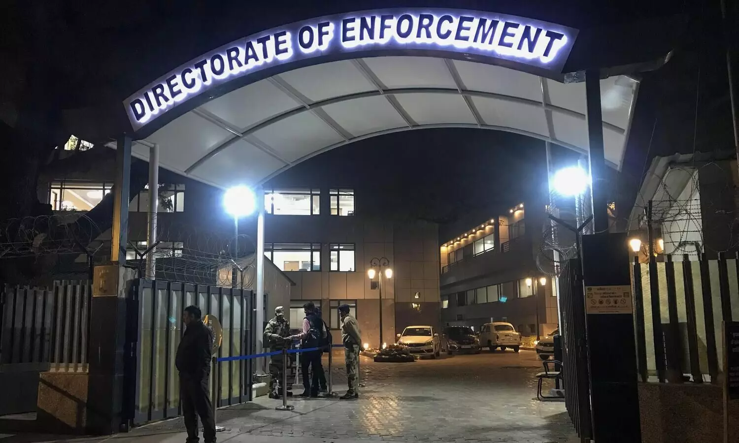 ED raids Bihar IAS officer, ex-RJD MLA in money laundering probe