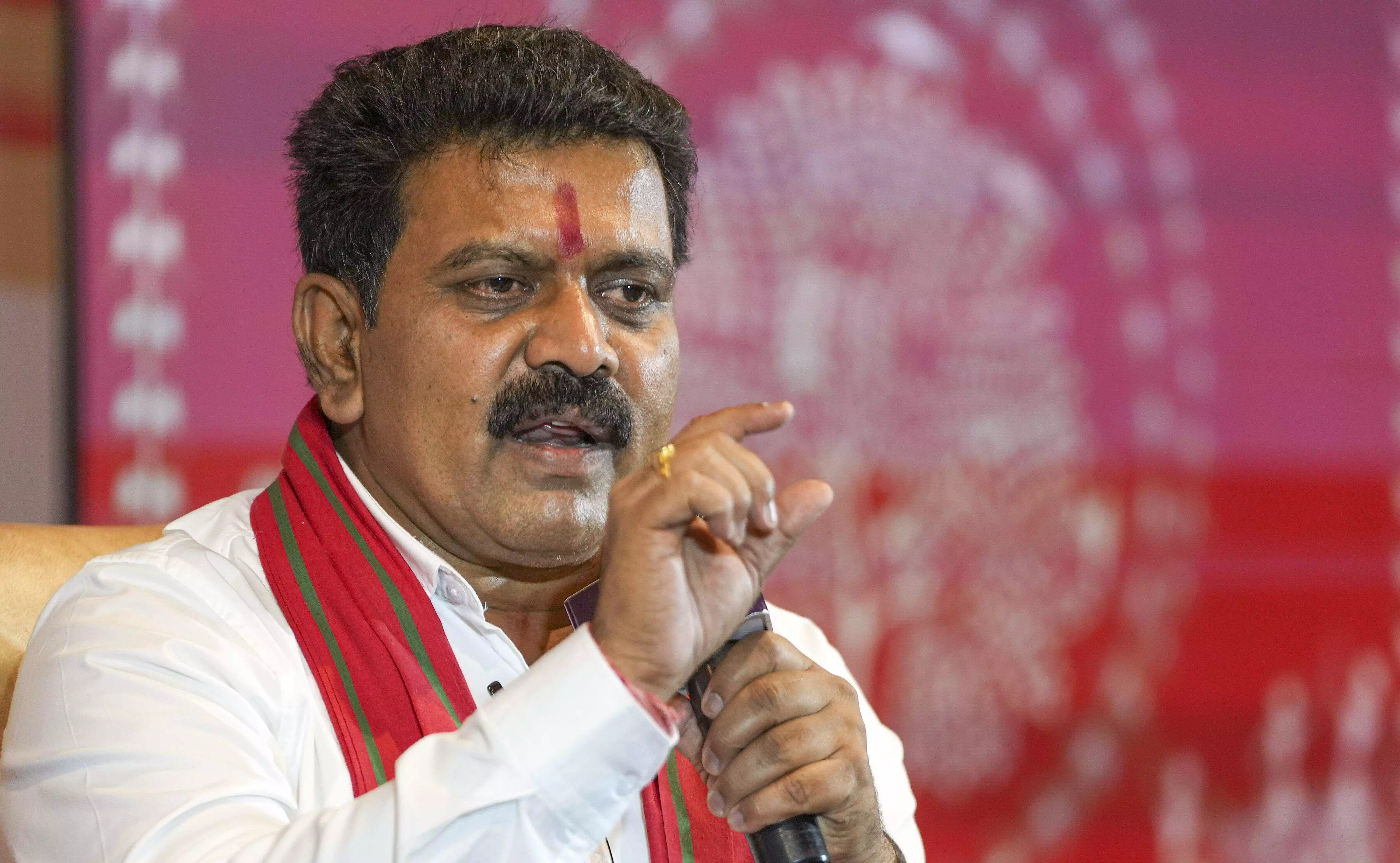 Naxalism issue will be resolved in 3 years: Chhattisgarh Dy CM Naxalism issue will be resolved in 3 years: Chhattisgarh Dy CM