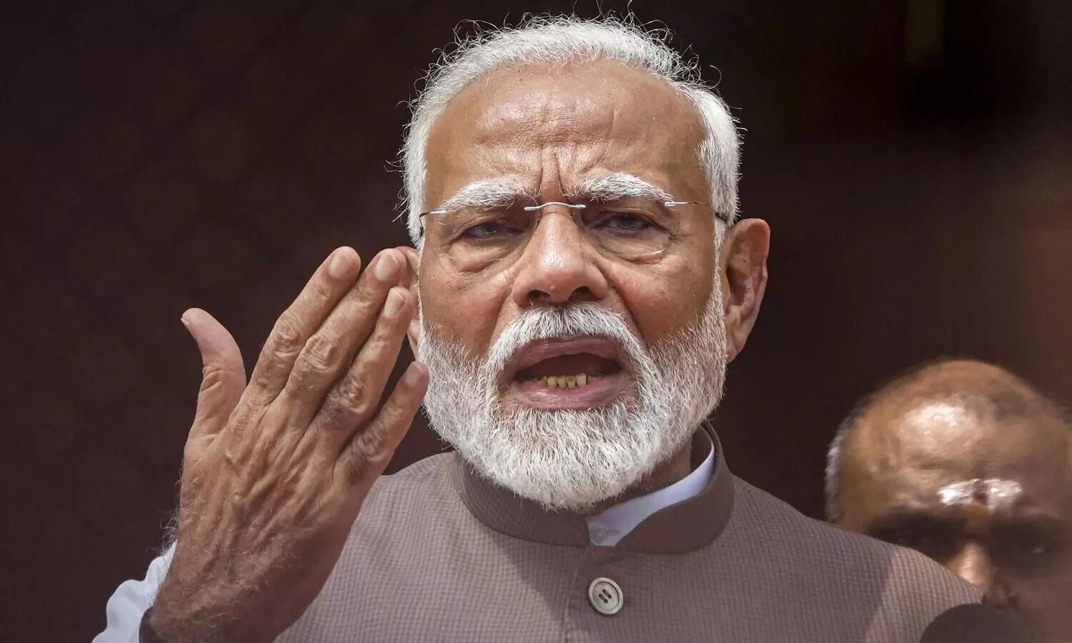 Undemocratic attempt made to throttle voice of PM: Modi slams opposition
