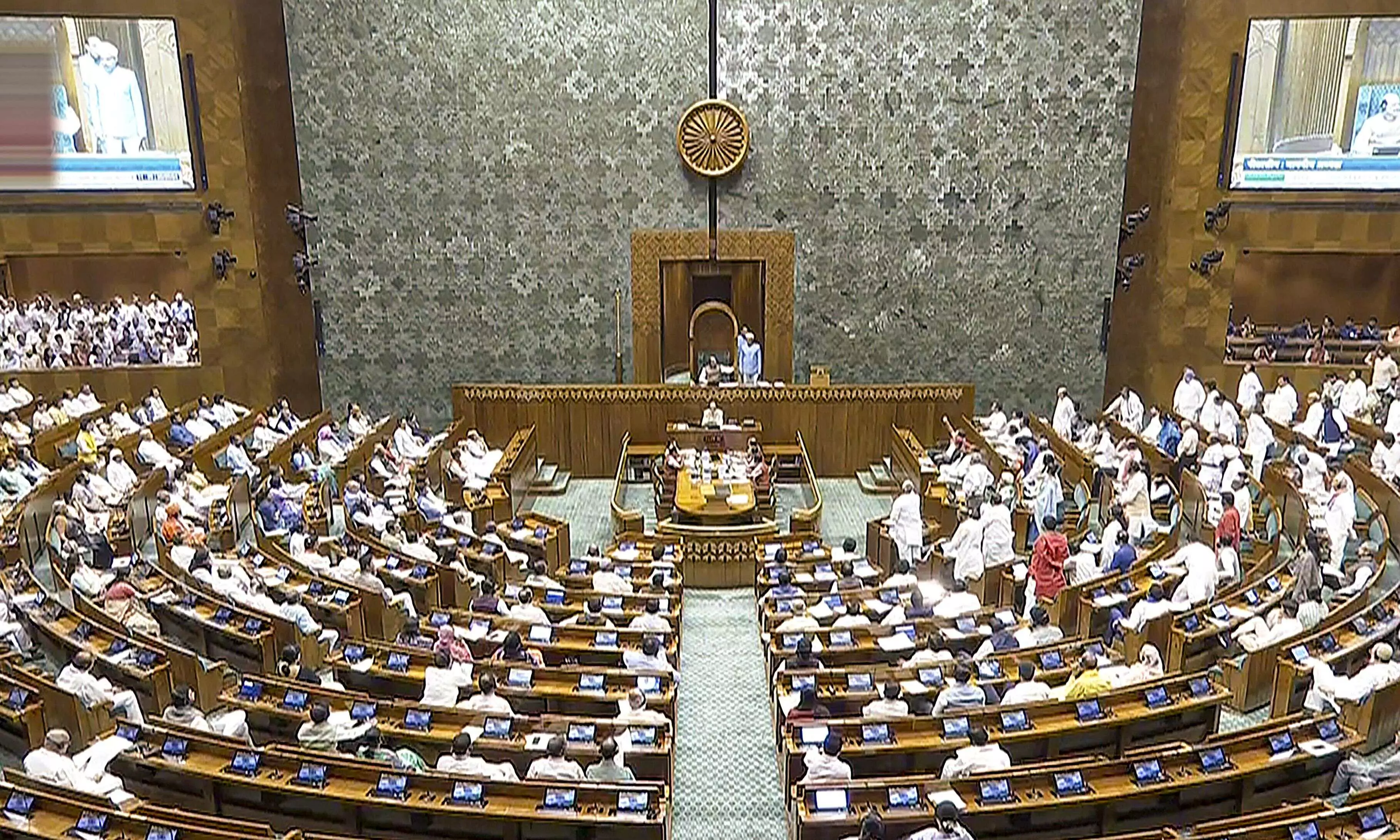 Out of 913 assurances by MPs in Parliament, 583 implemented, 330 pending: Govt in RS Out of 913 assurances by MPs in Parliament, 583 implemented, 330 pending: Govt in RS